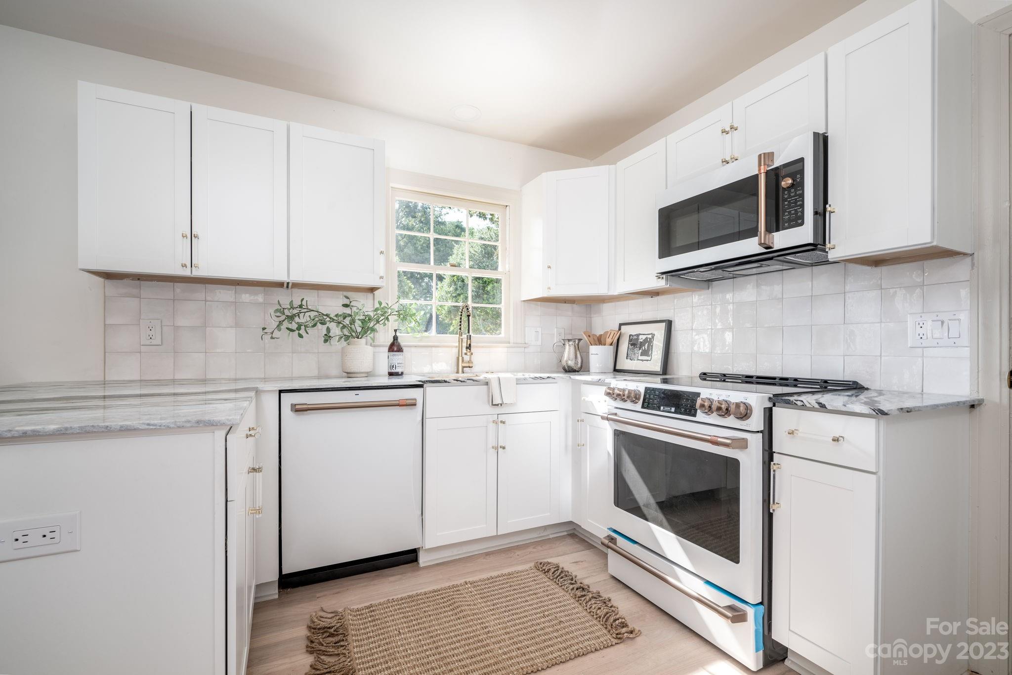 Sherwood Forest - Residential