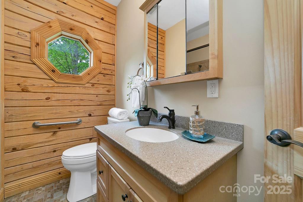 Connestee Falls - Residential