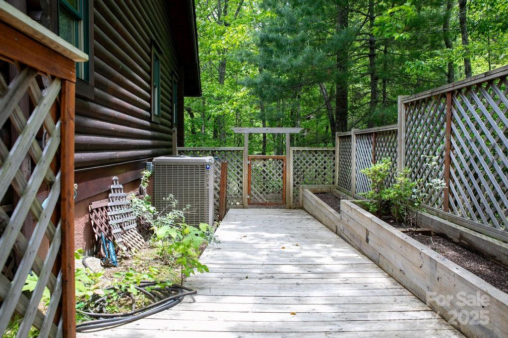 Connestee Falls - Residential