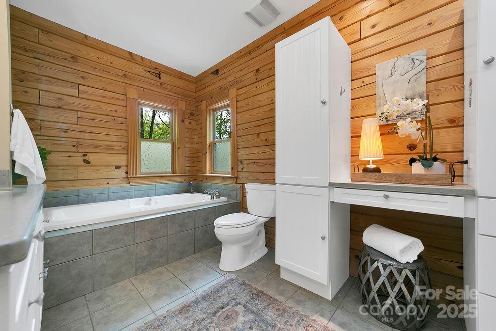 Connestee Falls - Residential