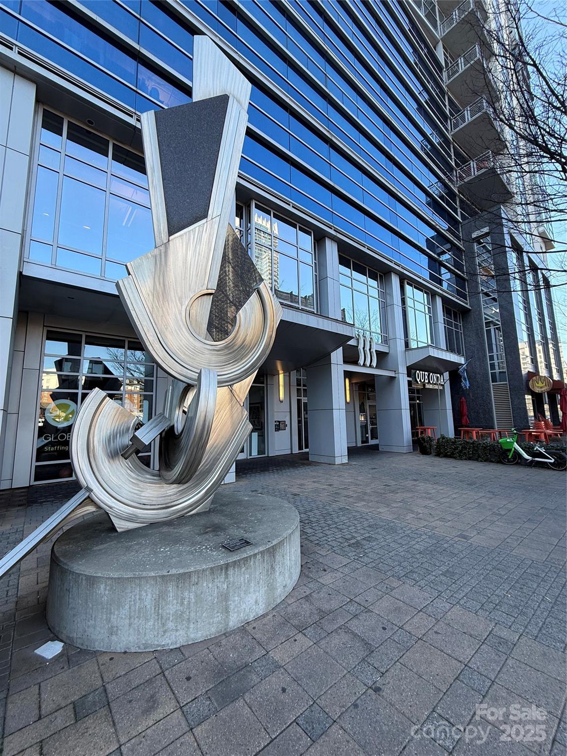 333 W Trade Street 2005