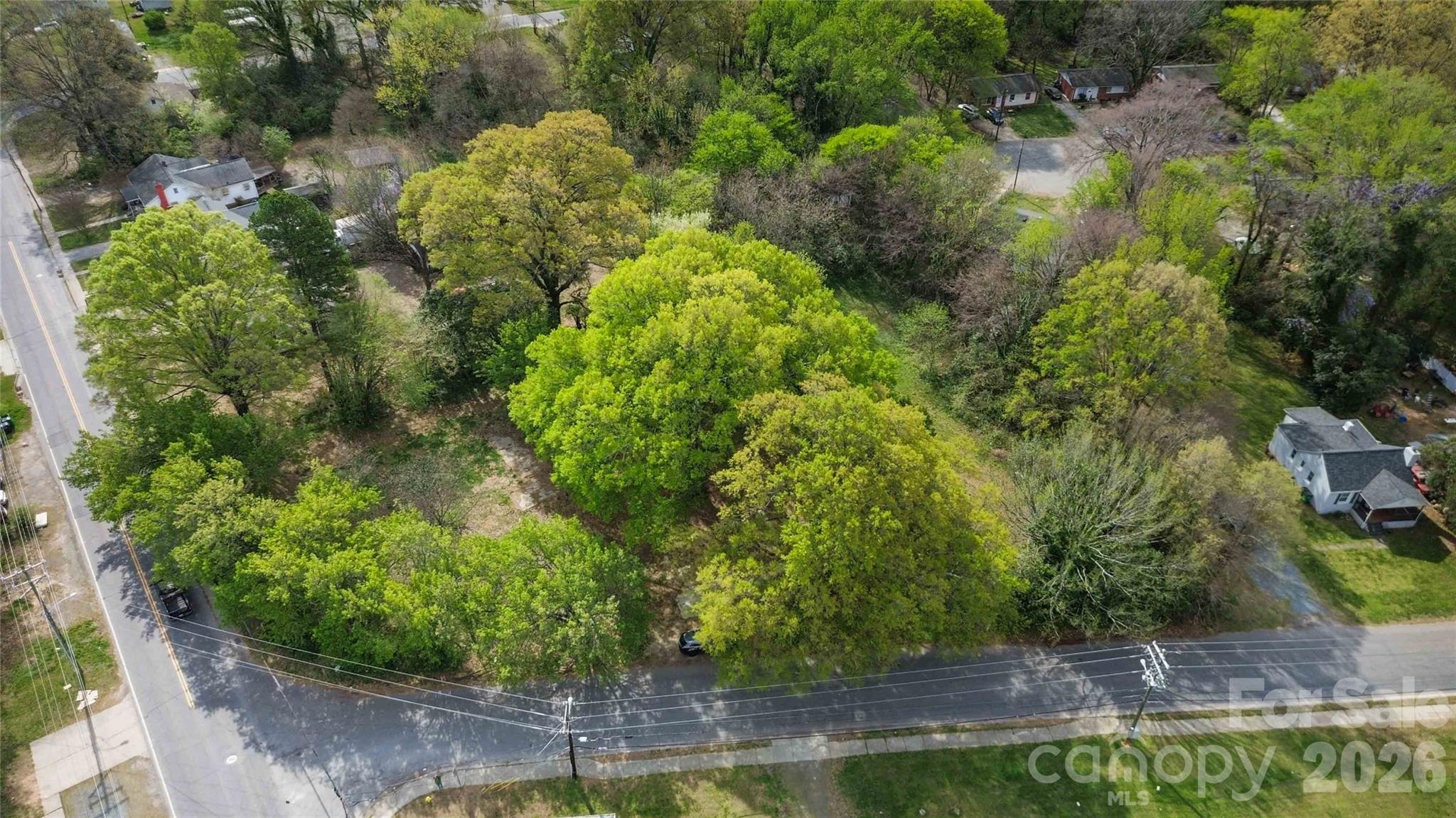 819 Interurban Avenue