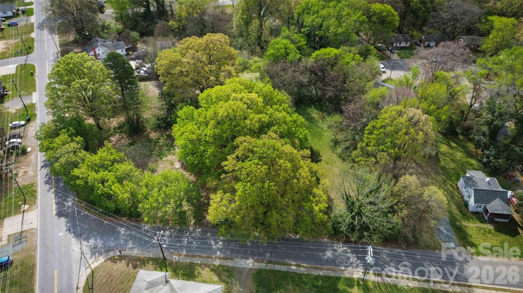 819 Interurban Avenue