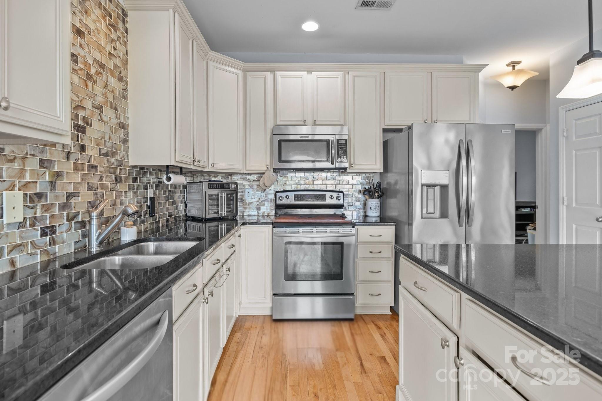 Tega Cay - Residential