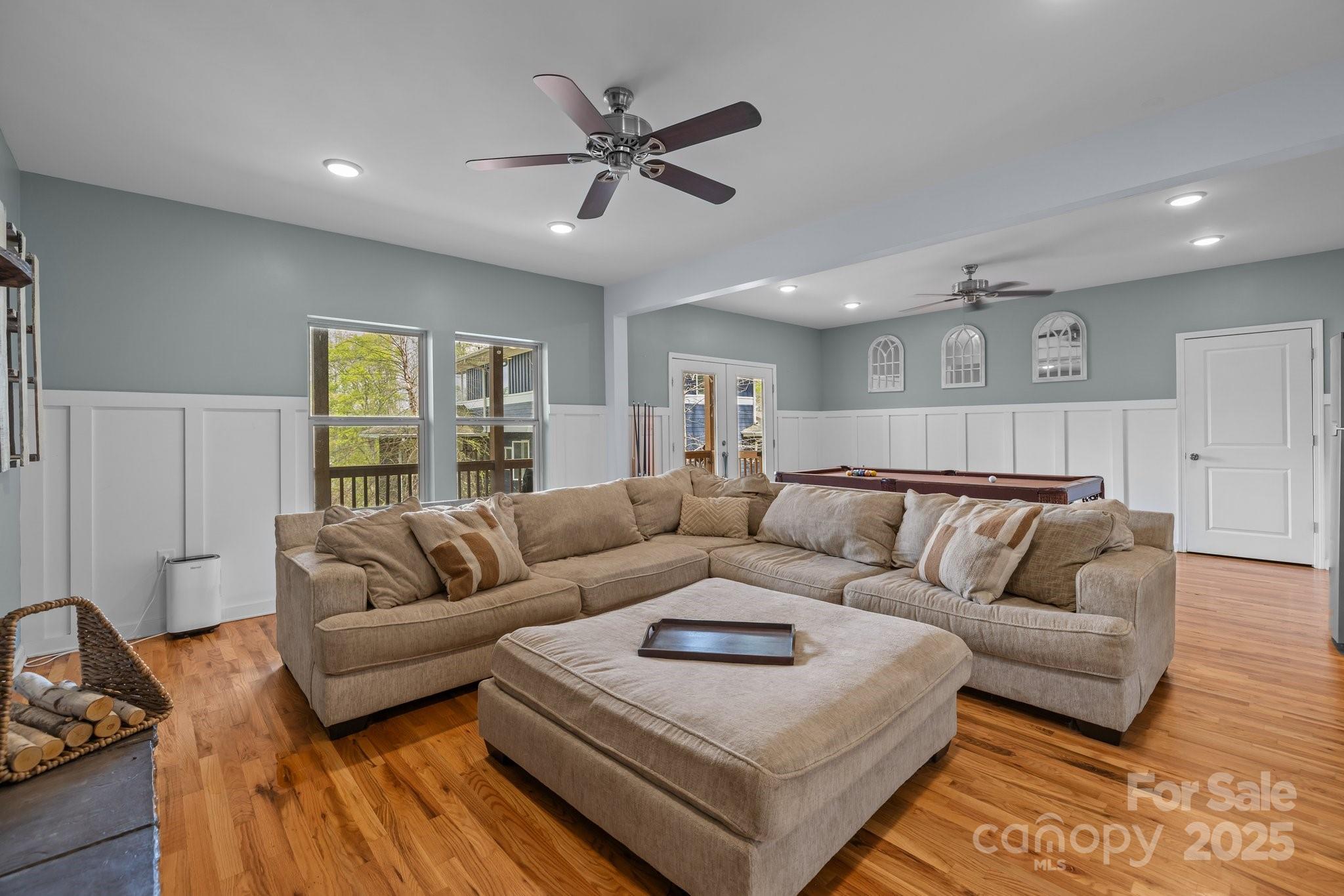 Tega Cay - Residential