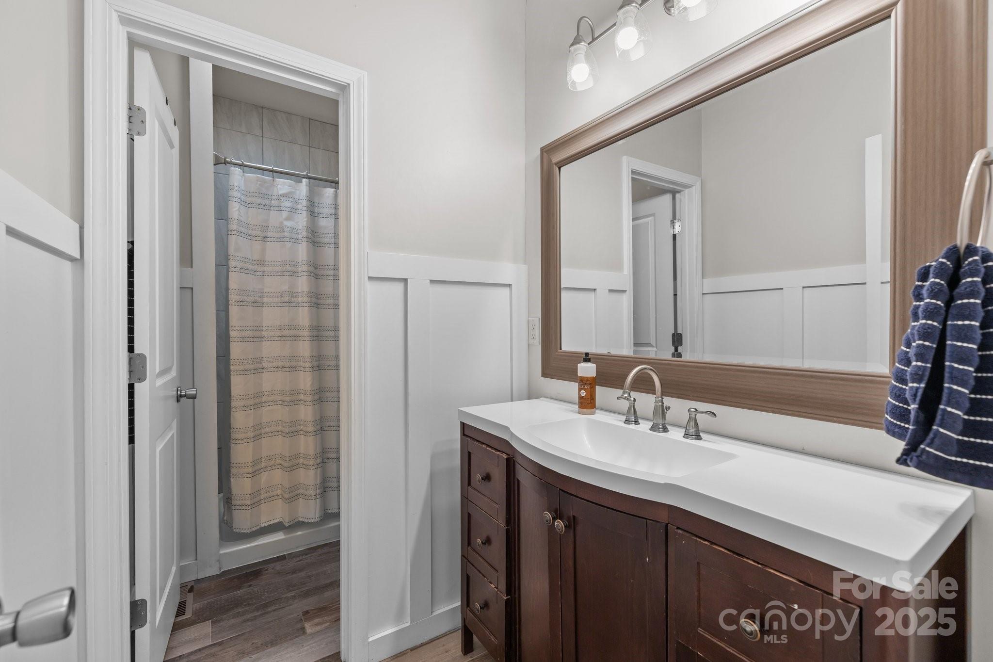 Tega Cay - Residential