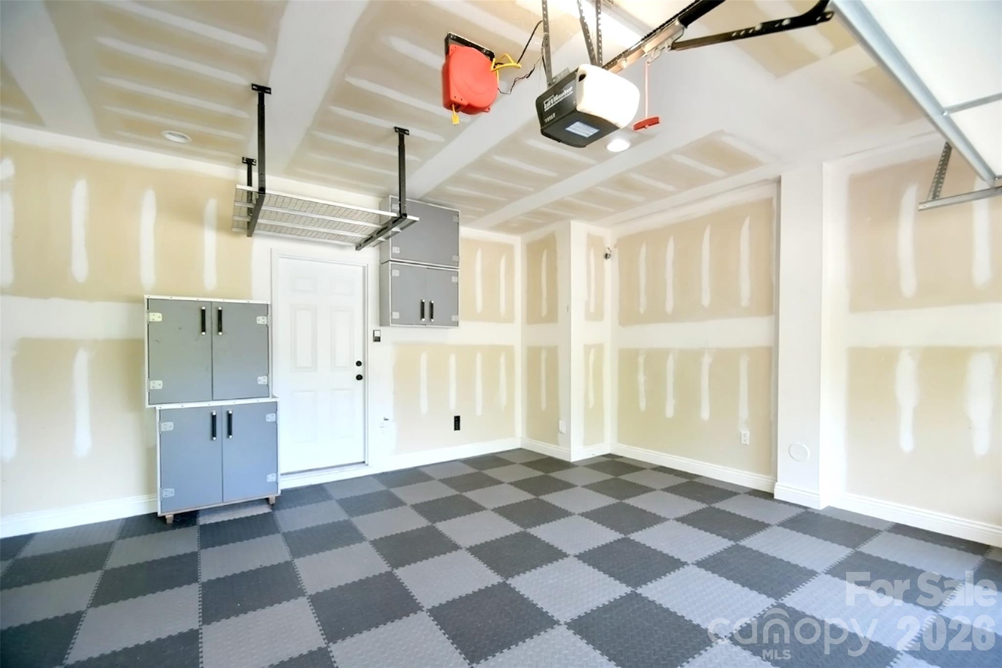 Winding Walk - Residential