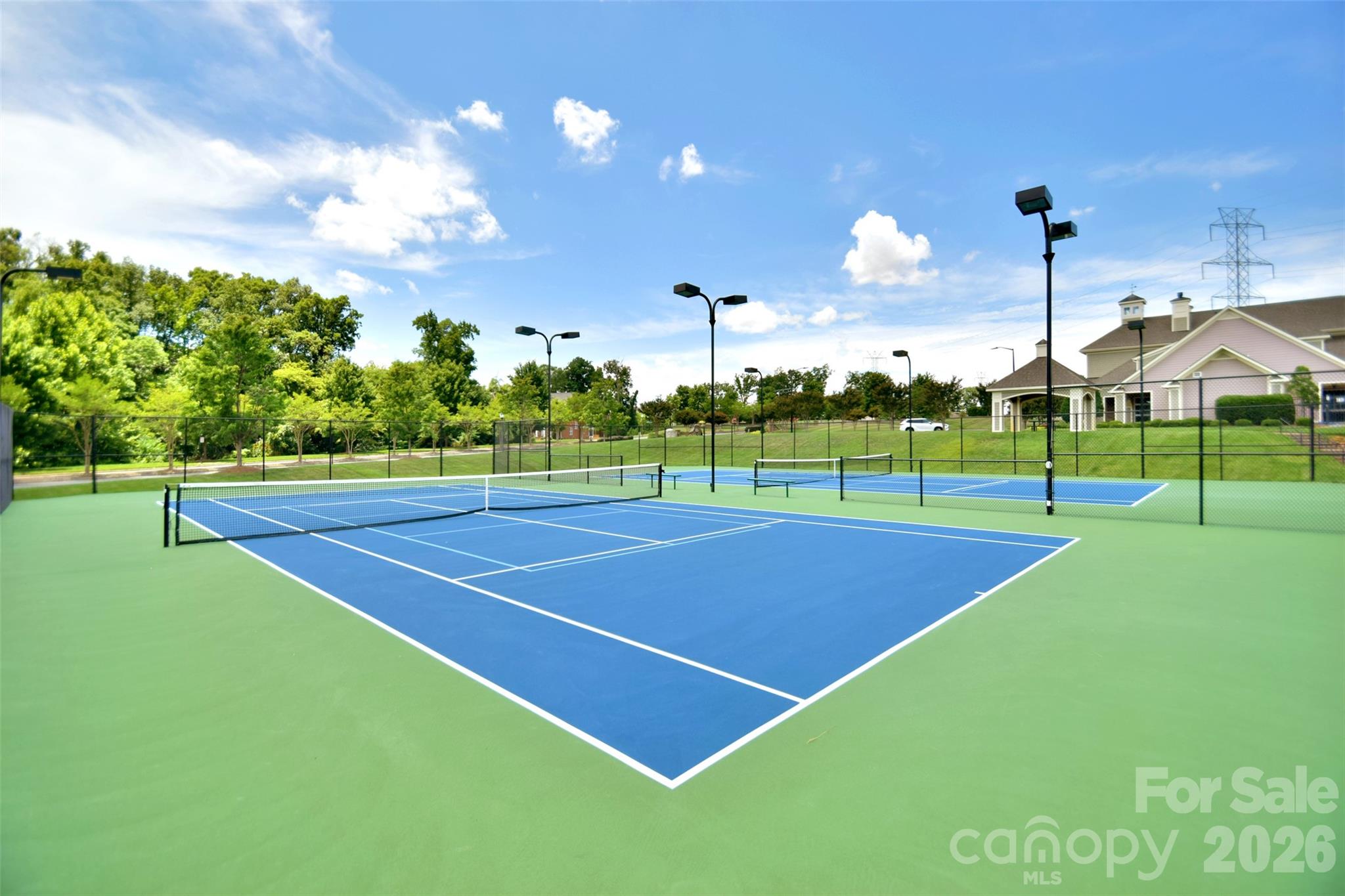 Winding Walk - Residential