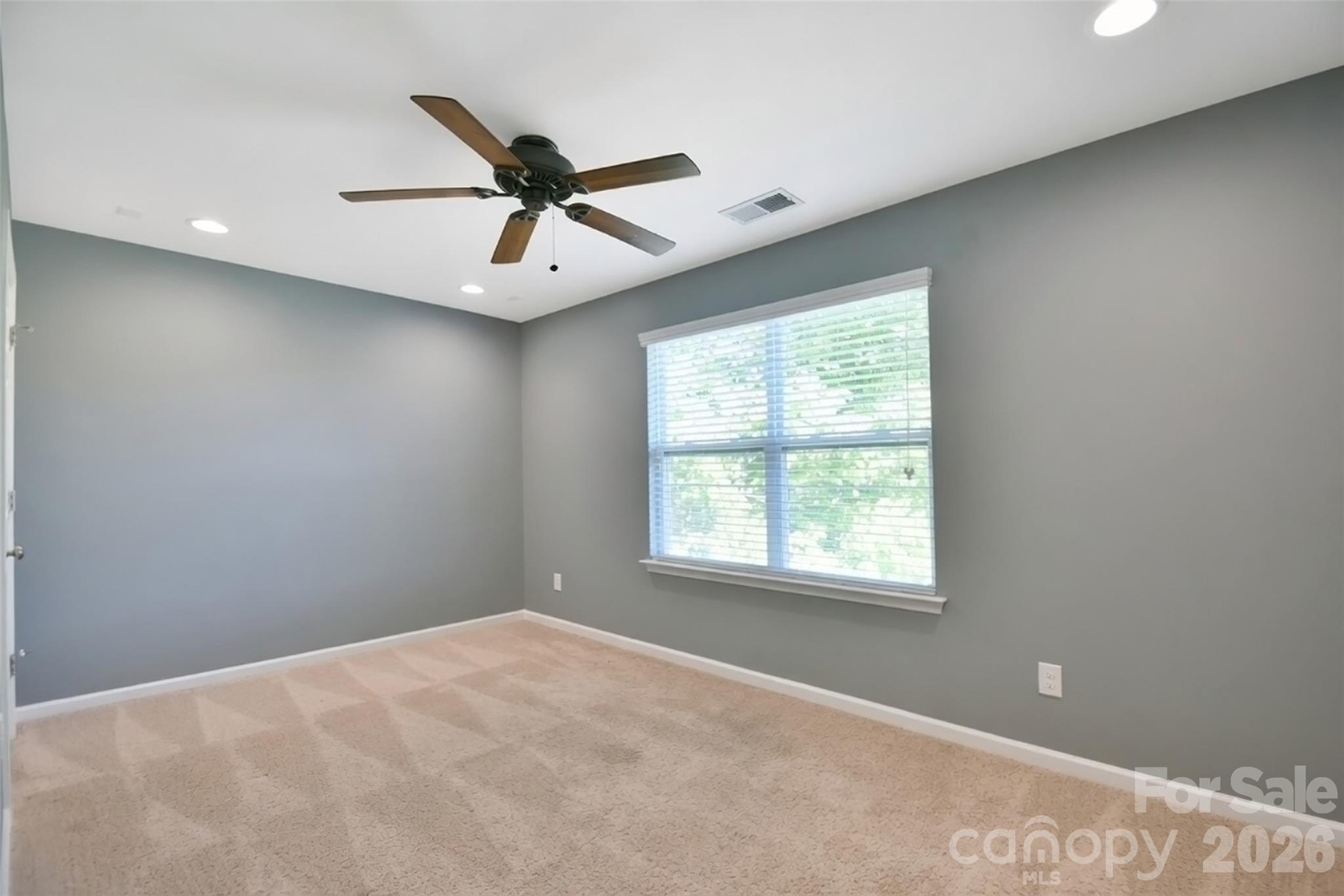 Winding Walk - Residential