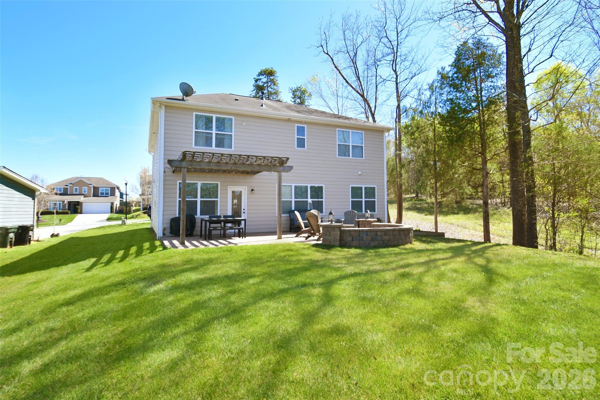 Winding Walk - Residential