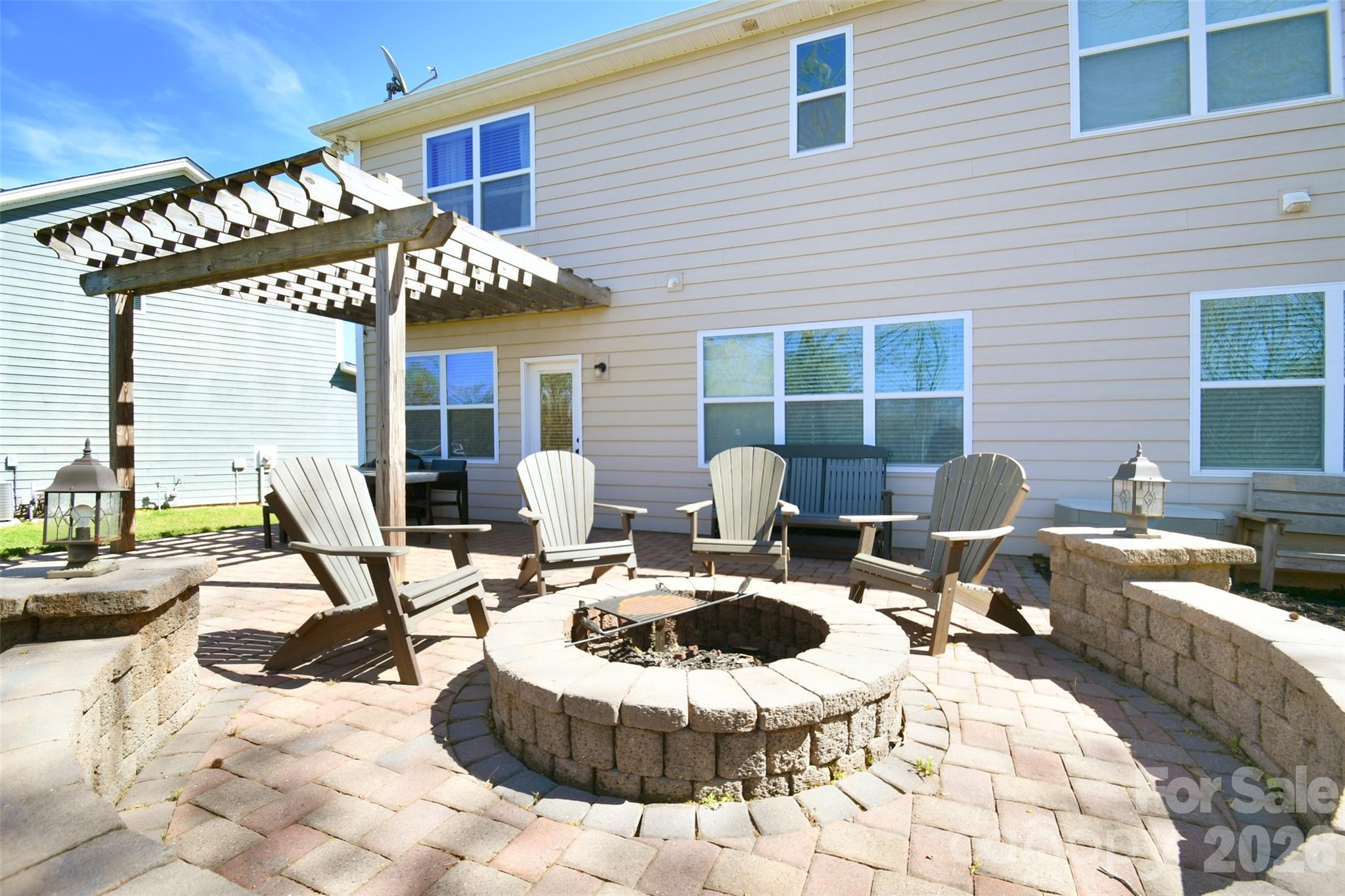 440 Sweet Shrub Court NW