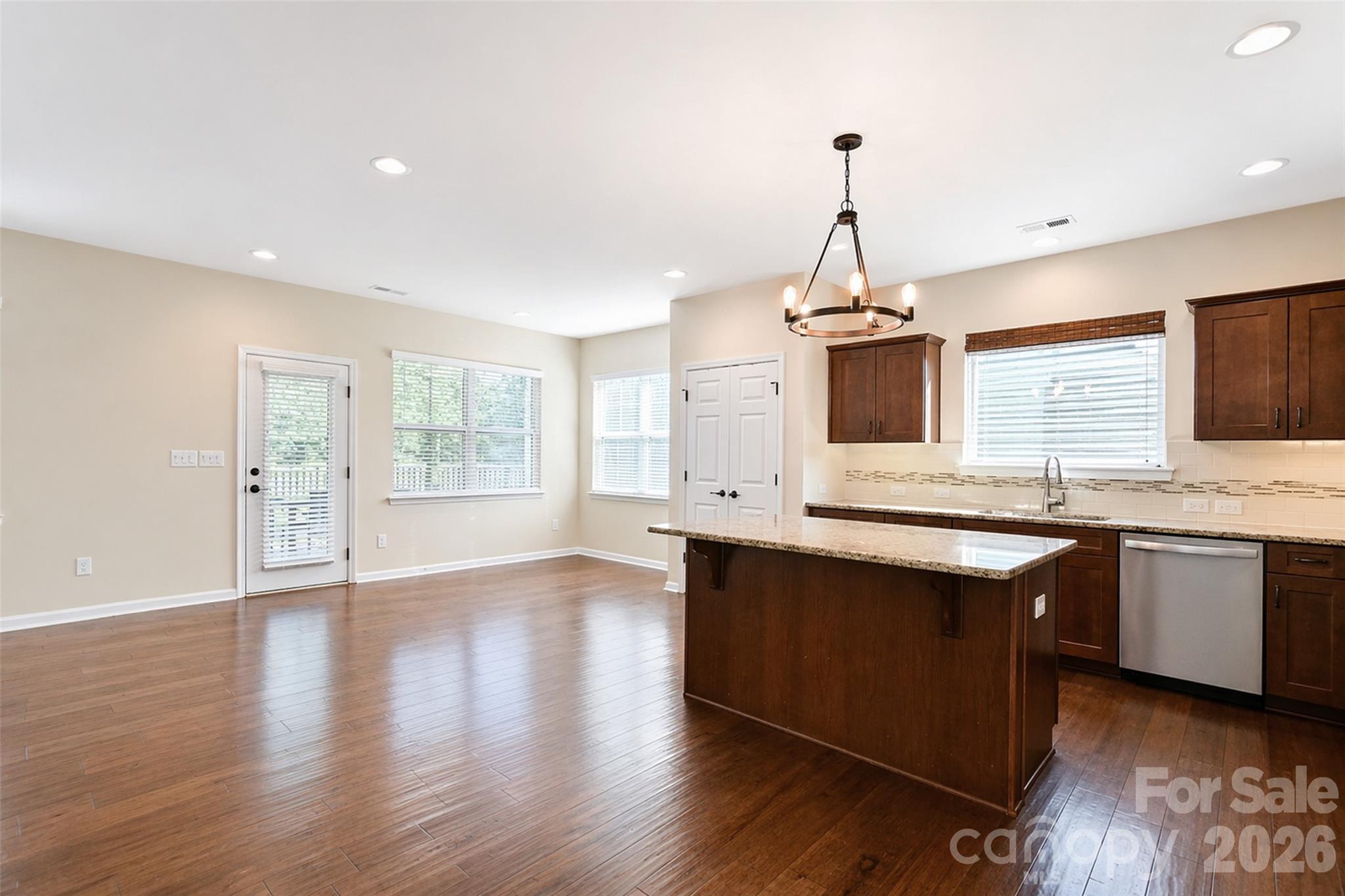 Winding Walk - Residential