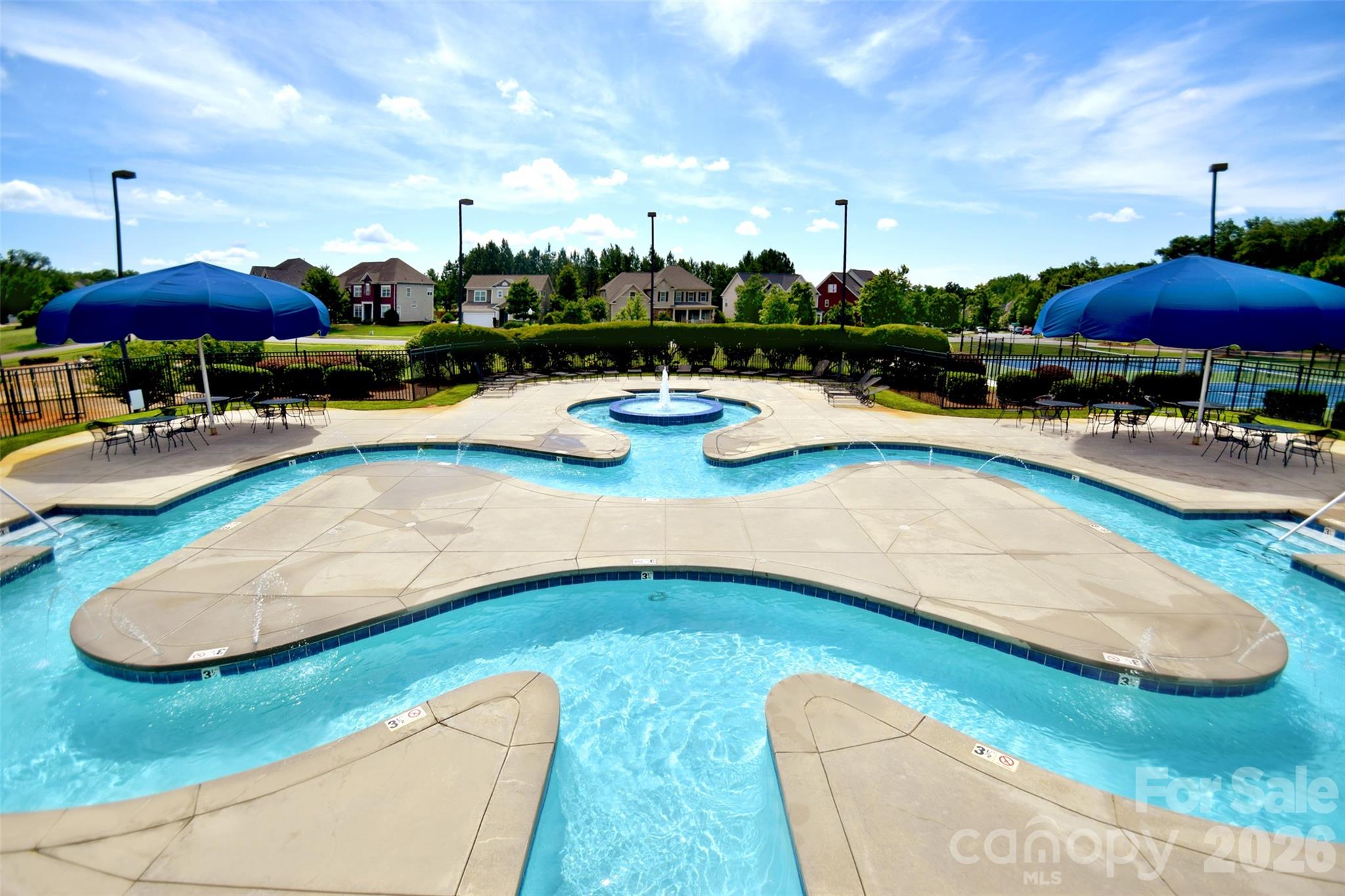 Winding Walk - Residential