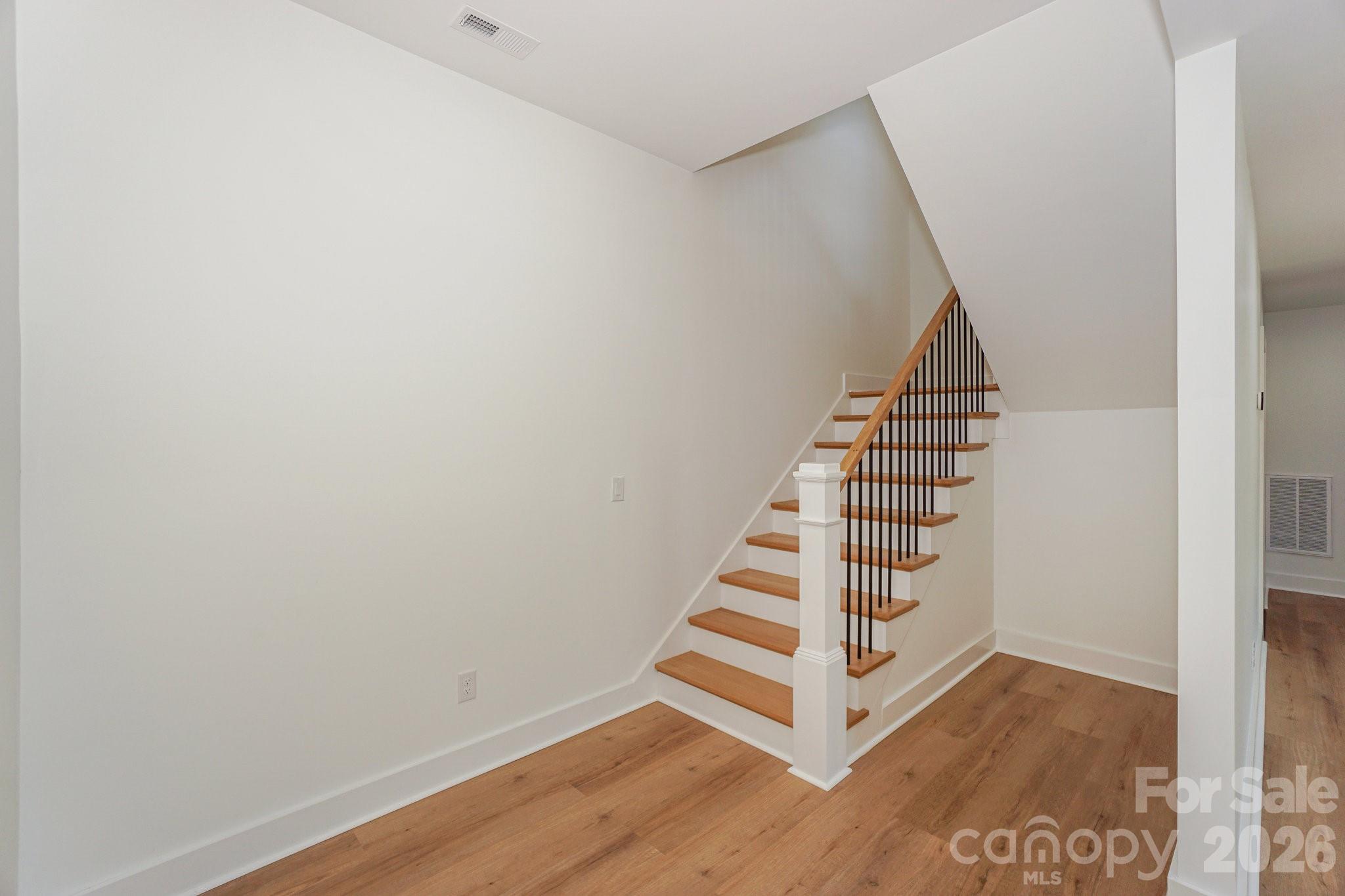 Pinnacle Shores - Residential