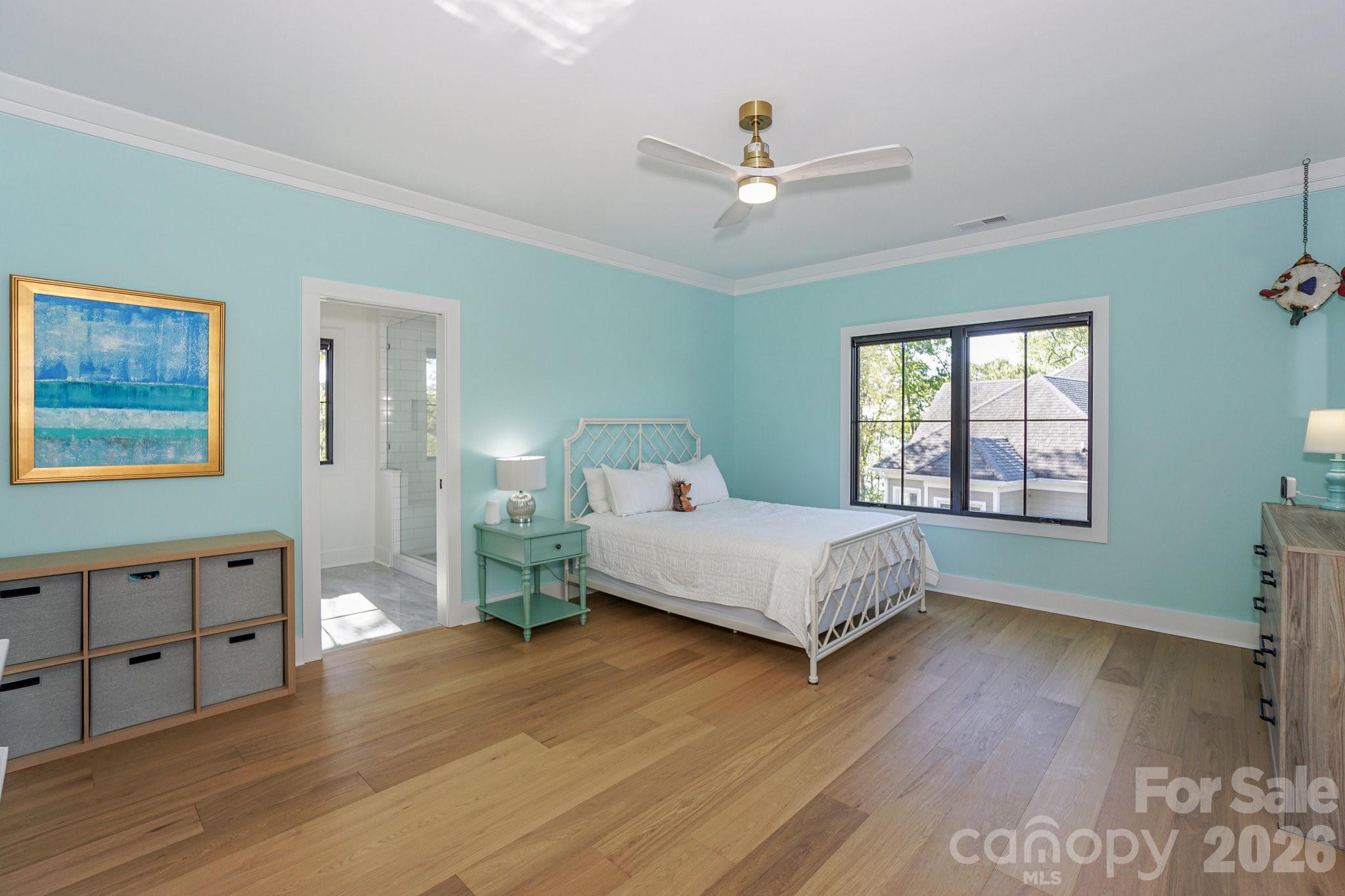 Pinnacle Shores - Residential