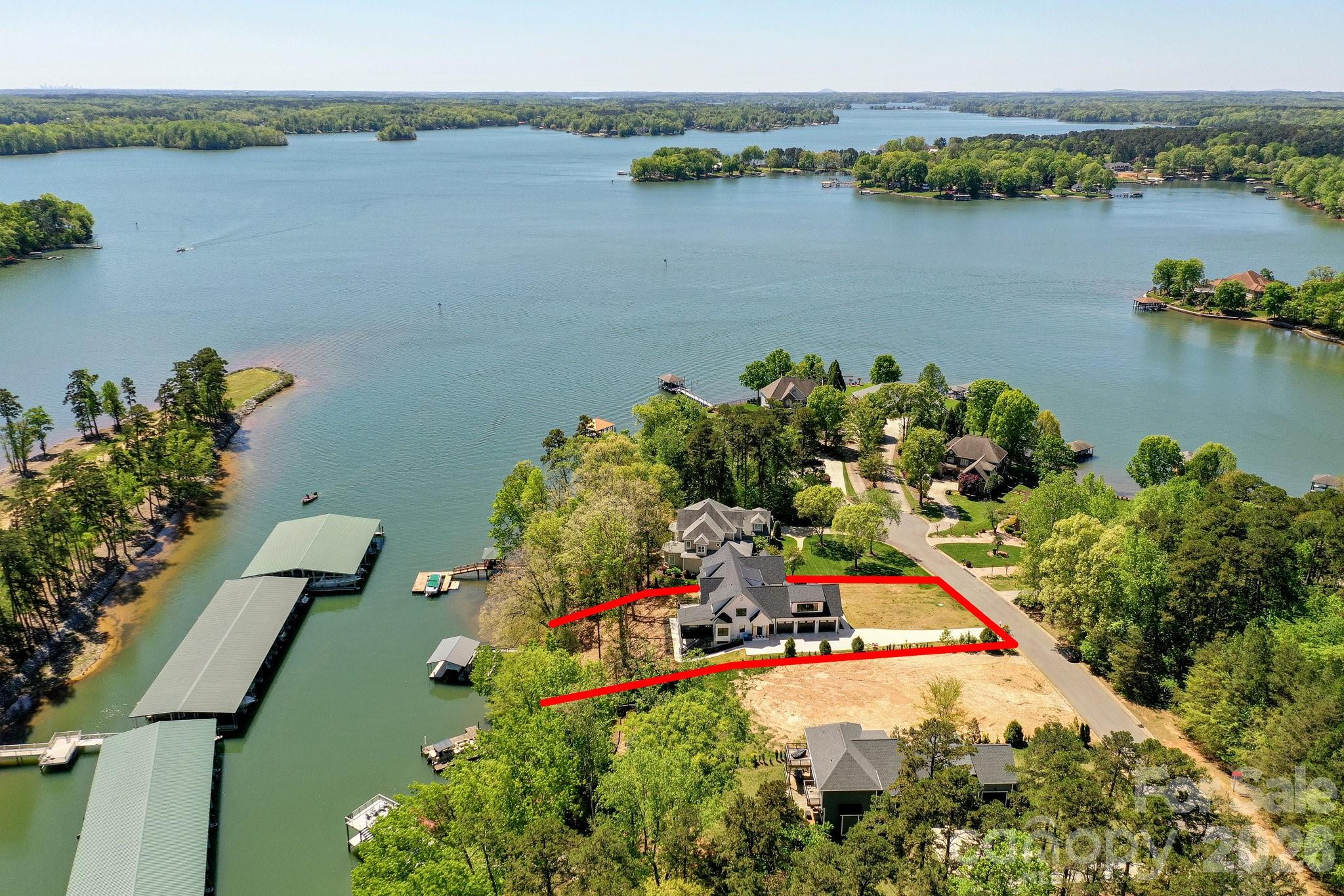 Pinnacle Shores - Residential