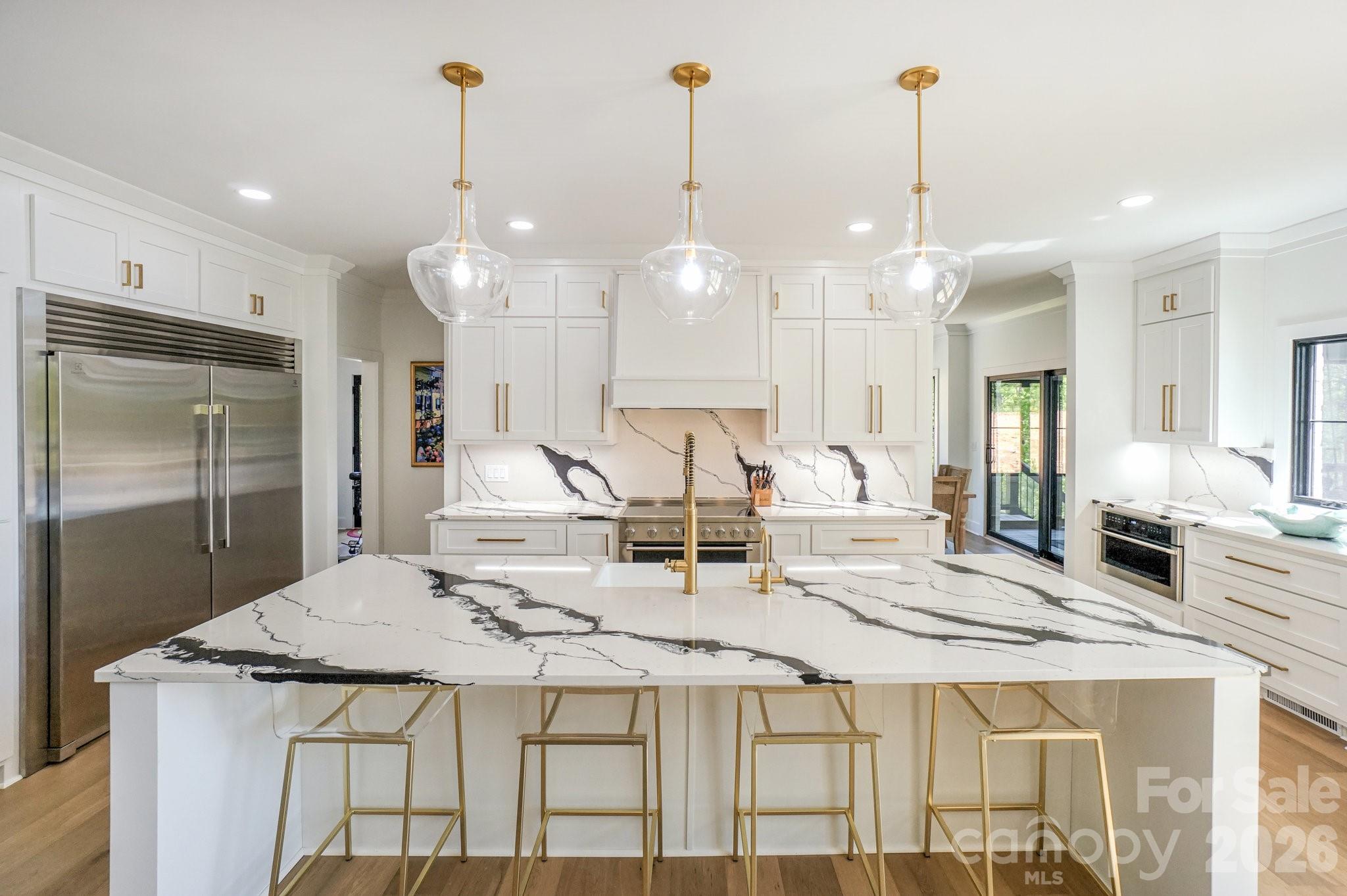 Pinnacle Shores - Residential