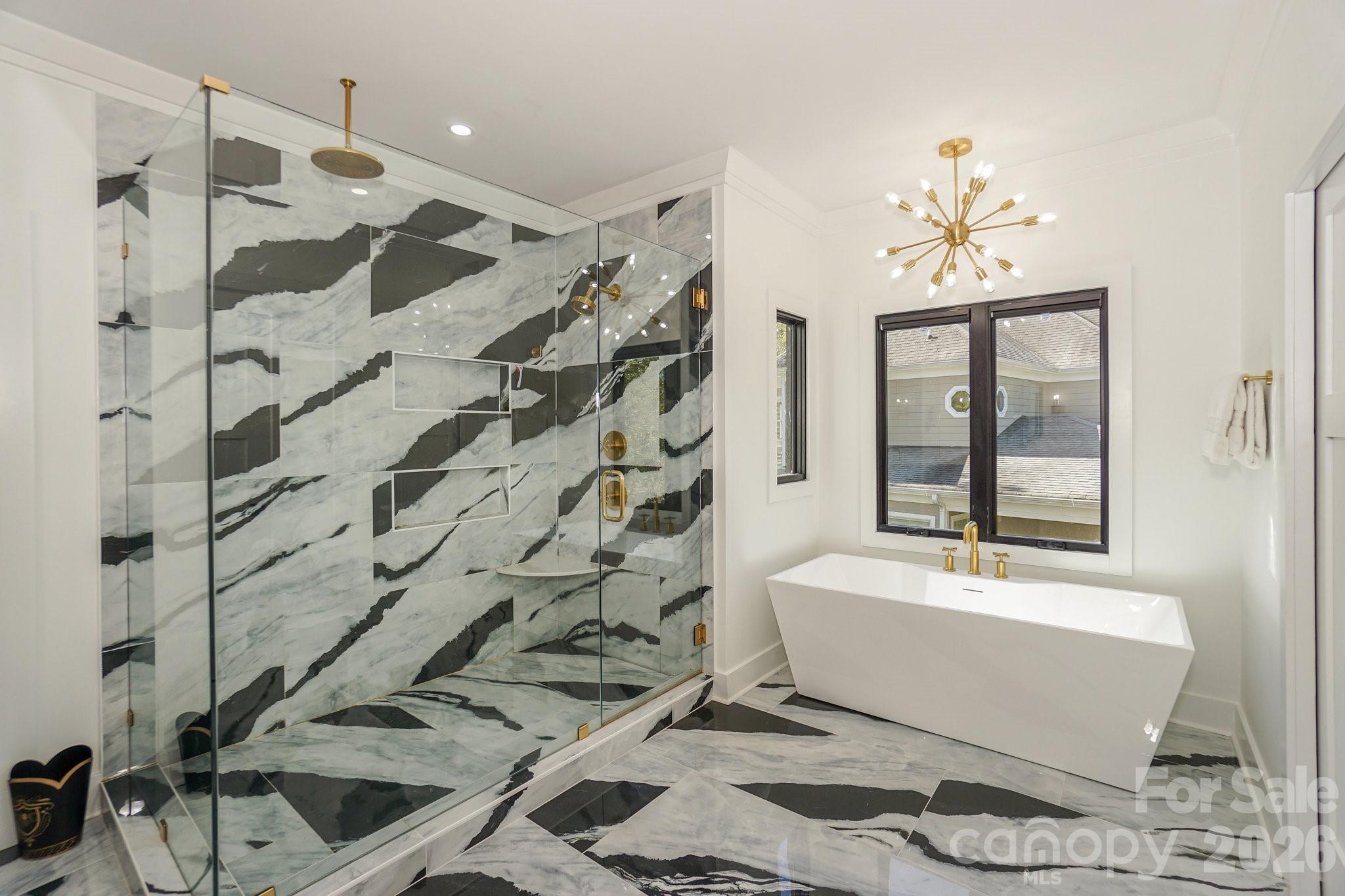 Pinnacle Shores - Residential