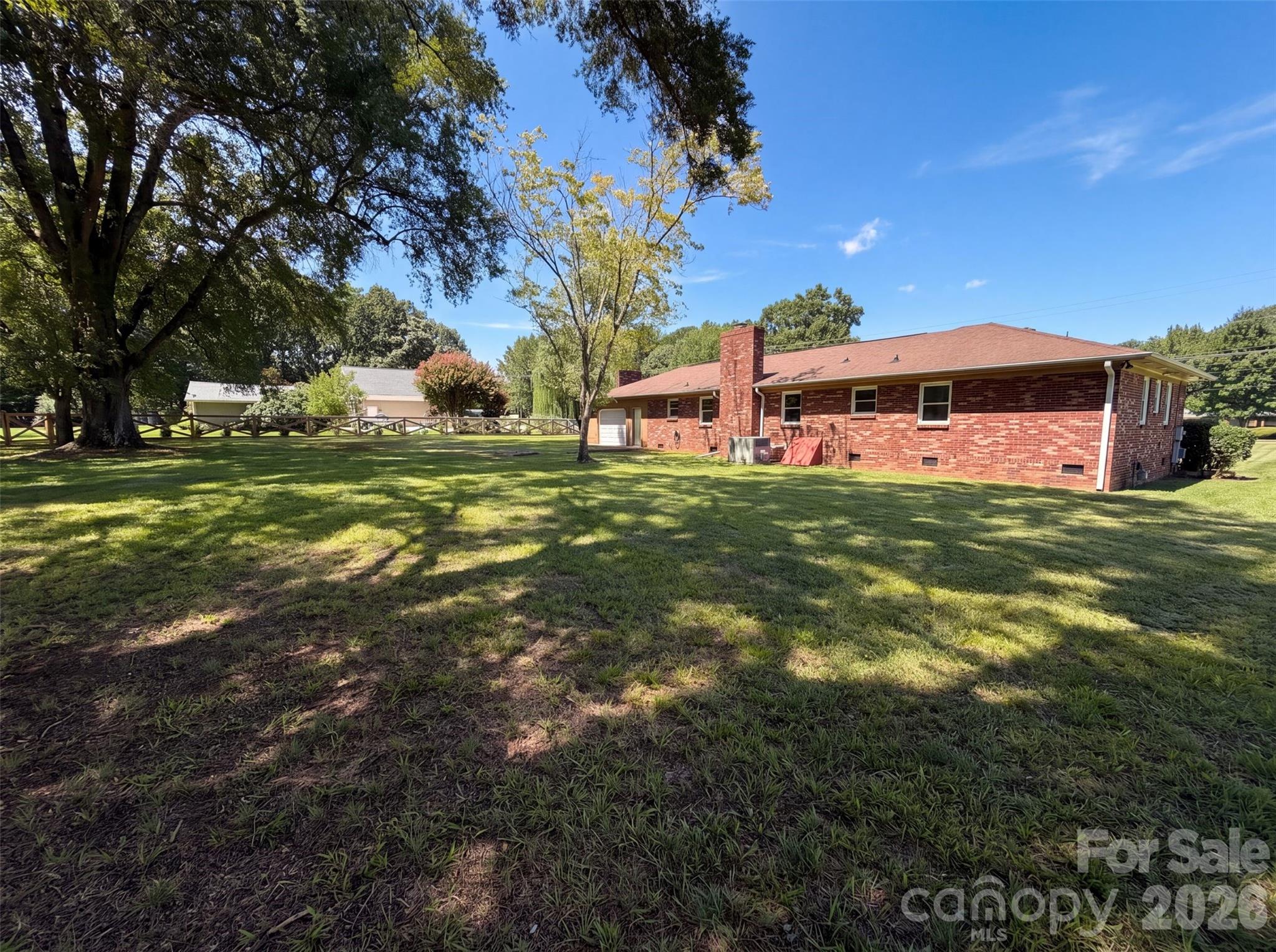 8901 Hood Road
