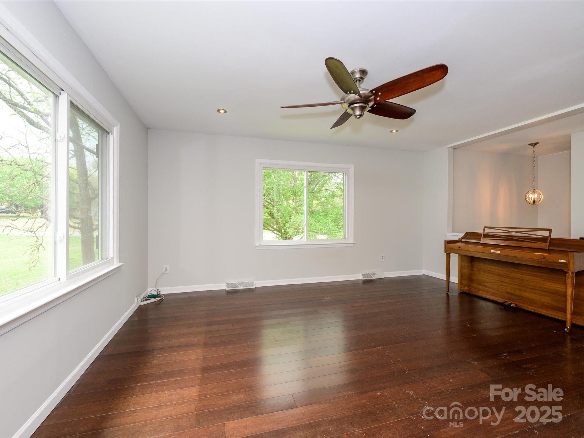 5601 Indian Brook Drive