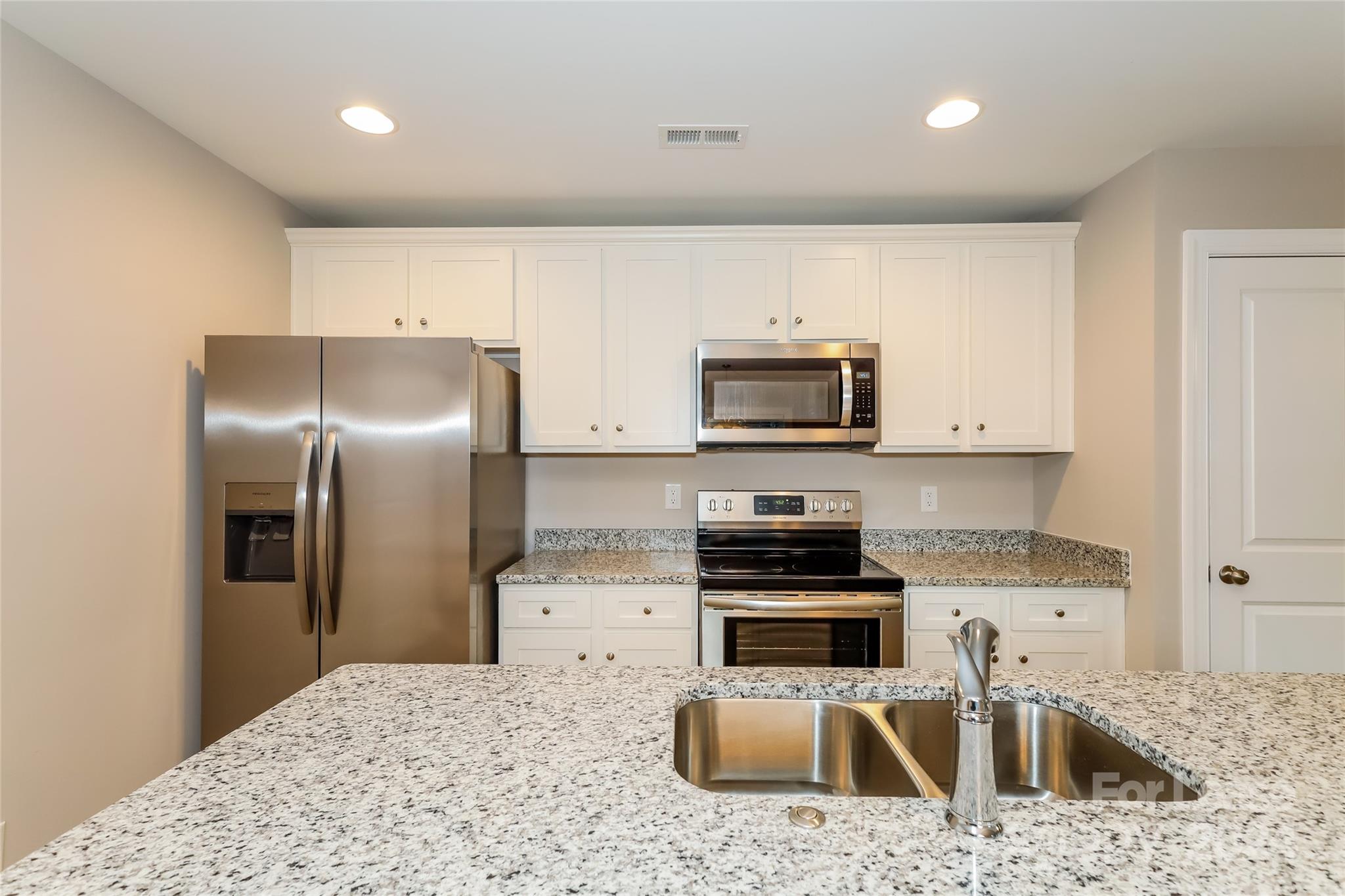 Hidden Valley - Residential Lease