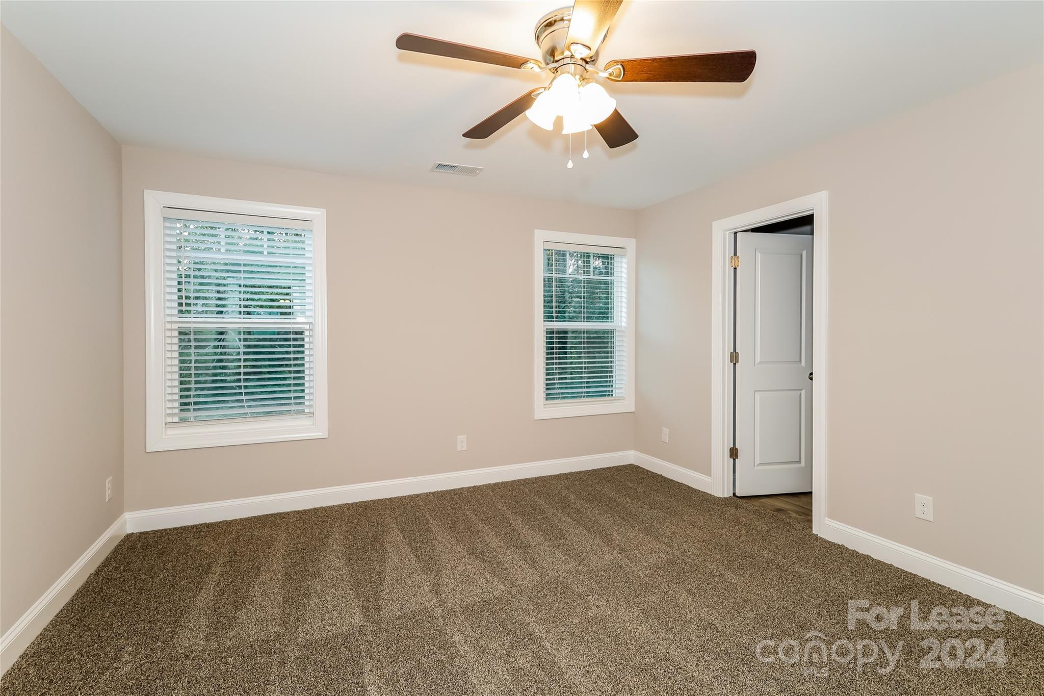 Hidden Valley - Residential Lease