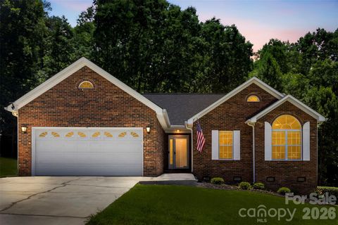 Photo of 170 Ruthaven Drive, Bessemer City, NC 28016 (MLS # 4391676)