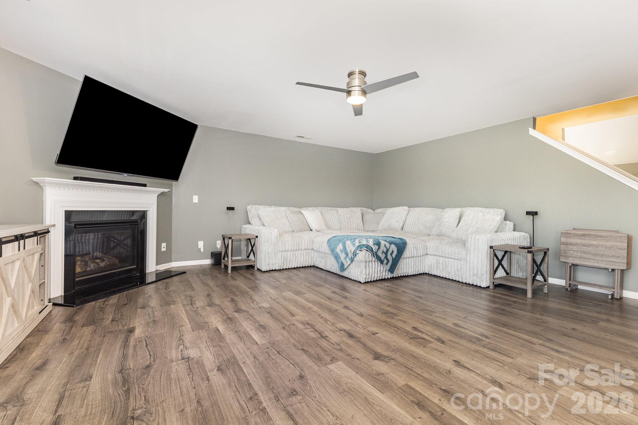 1016 Sweetgum Street