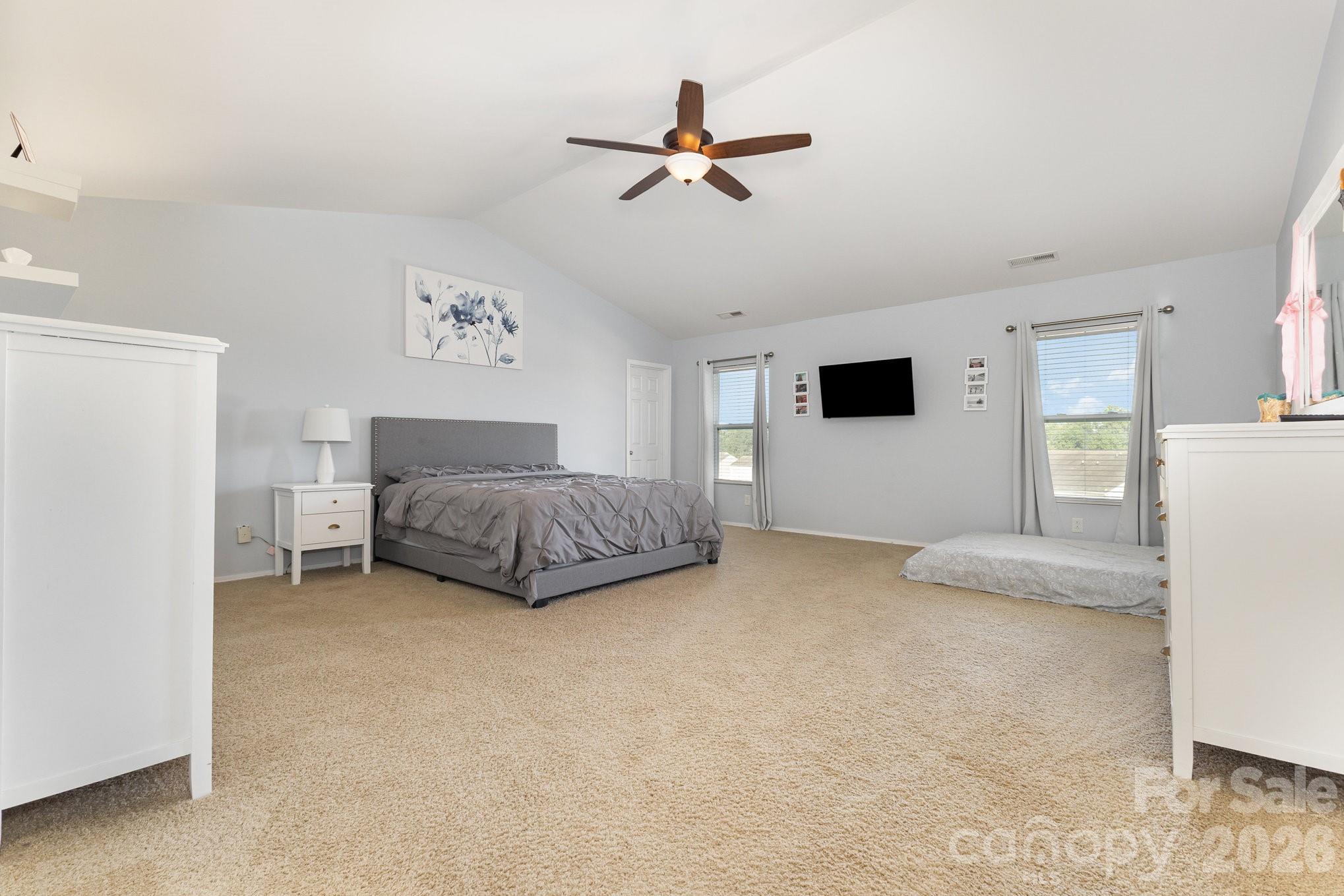 1016 Sweetgum Street