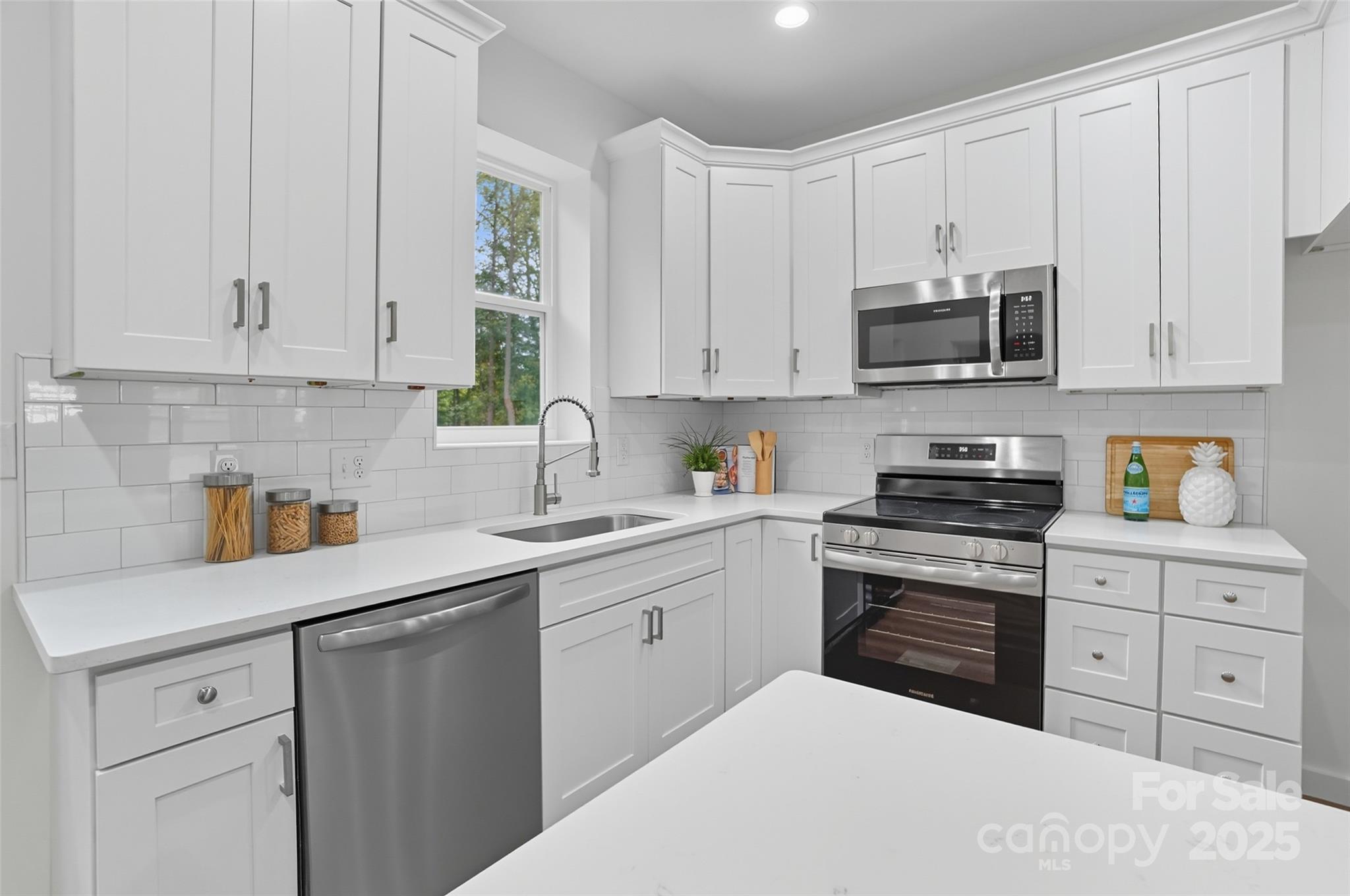 Jan Joy Acres - Residential