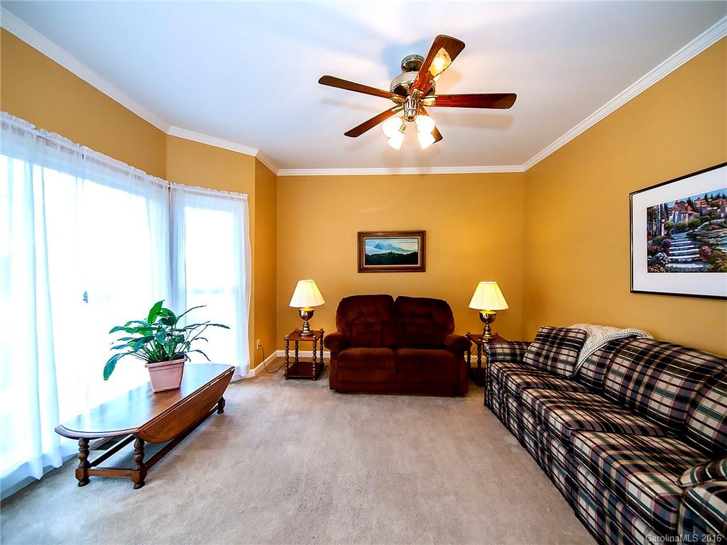 Tega Cay - Residential