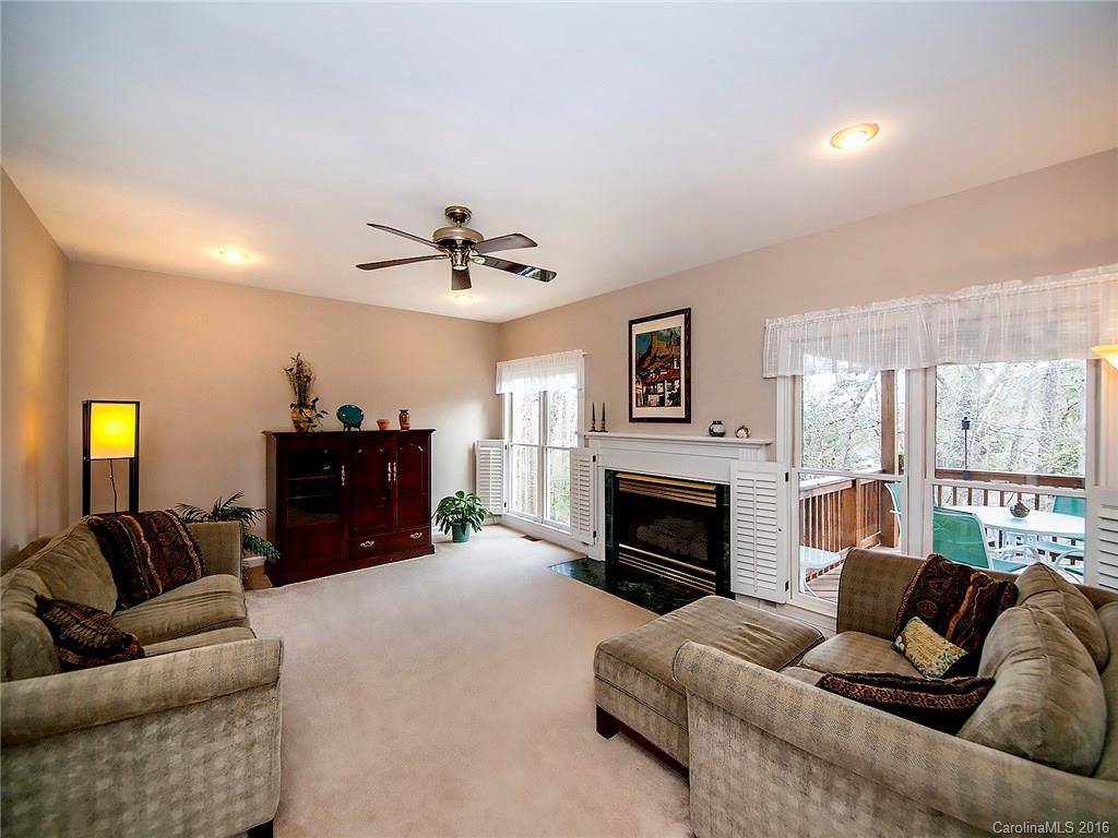 Tega Cay - Residential