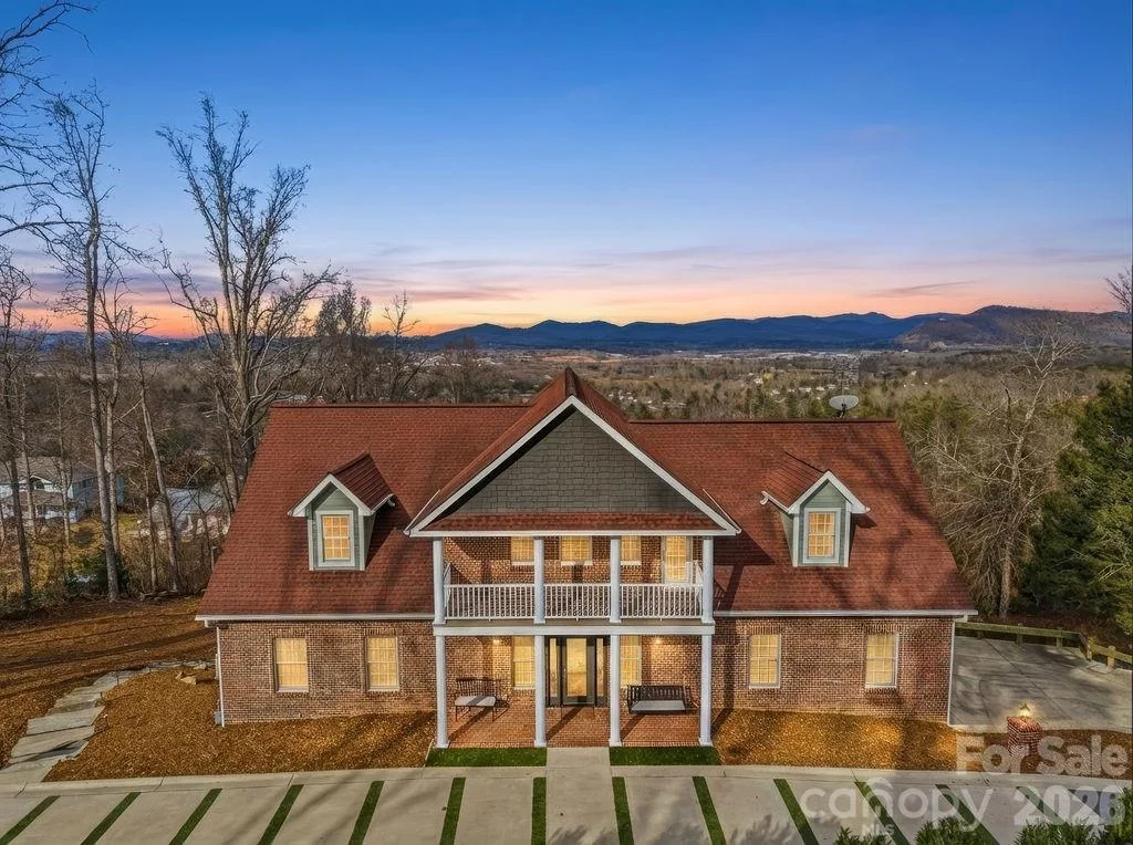 38 Sweetwater Oaks Drive, Fletcher, NC, 28732