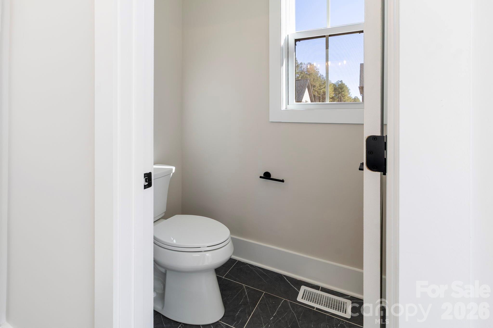 Royal Pines - Residential