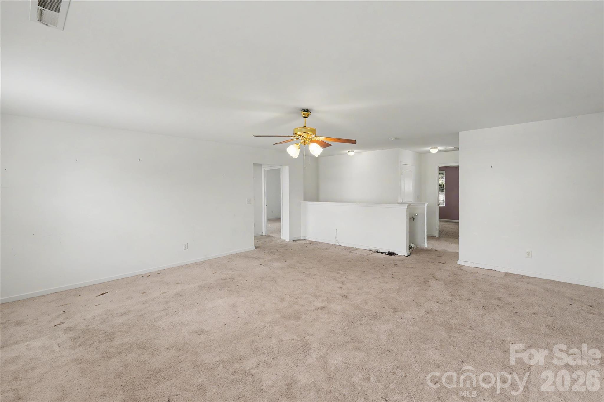 460 Dutch White Drive