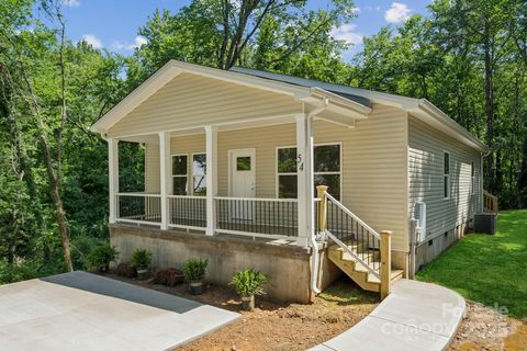 54 Reed Street NE Concord NC 28025