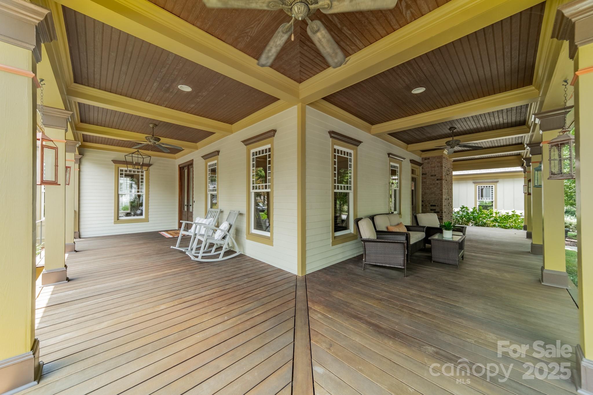 406 Bullfinch Bend