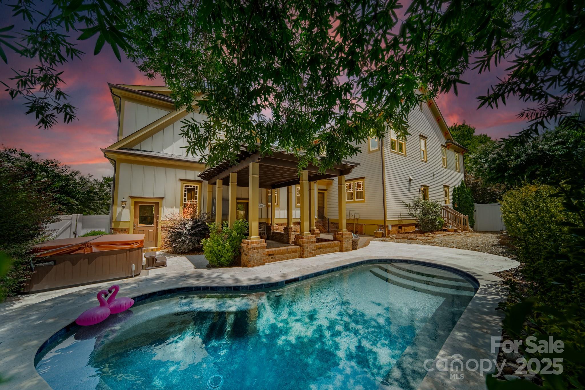 406 Bullfinch Bend