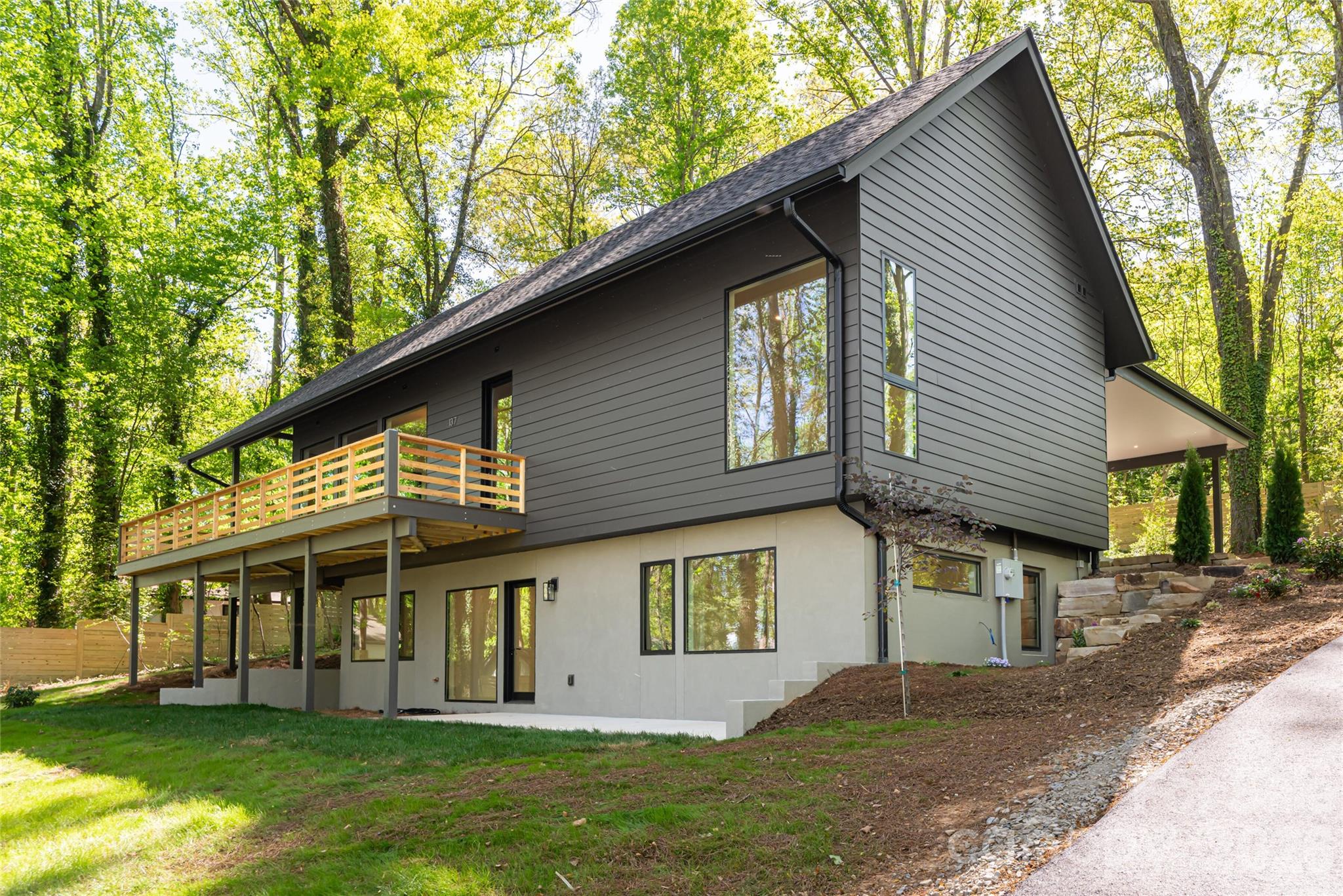 137 English Drive