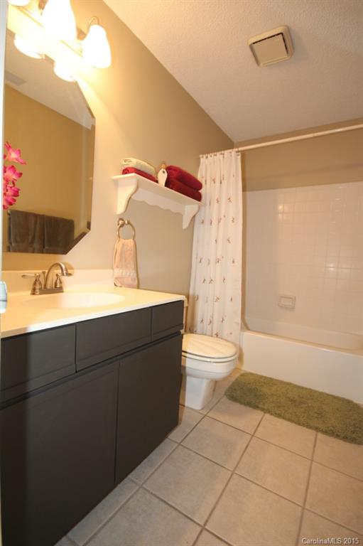 Emerald Point - Residential