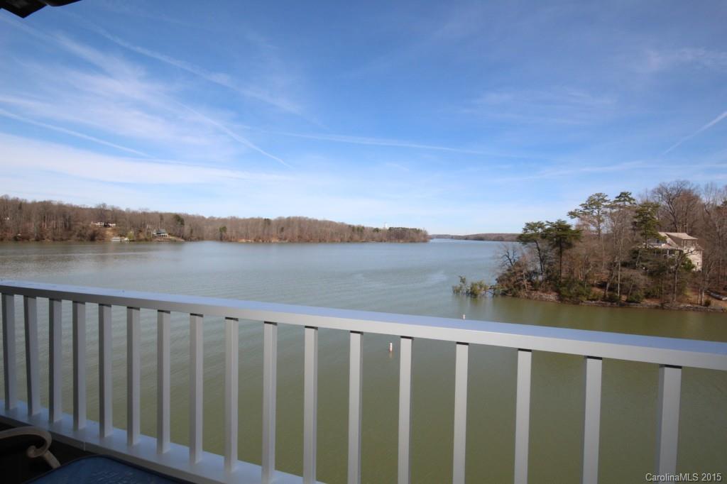 Emerald Point - Residential