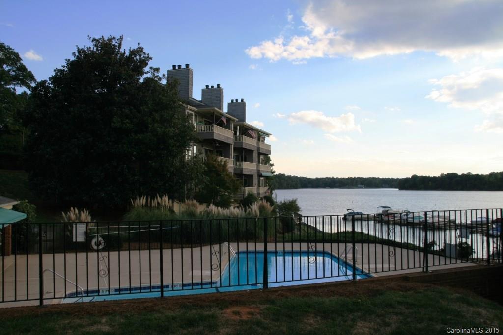 Emerald Point - Residential