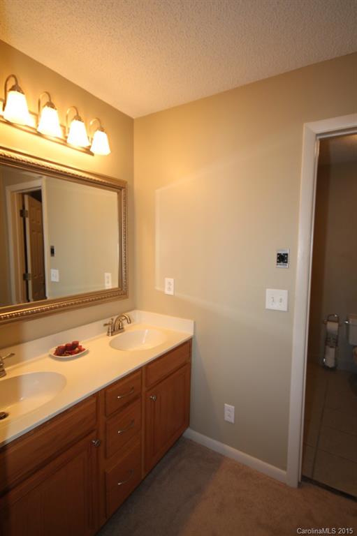 Emerald Point - Residential