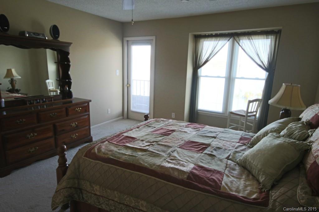 Emerald Point - Residential