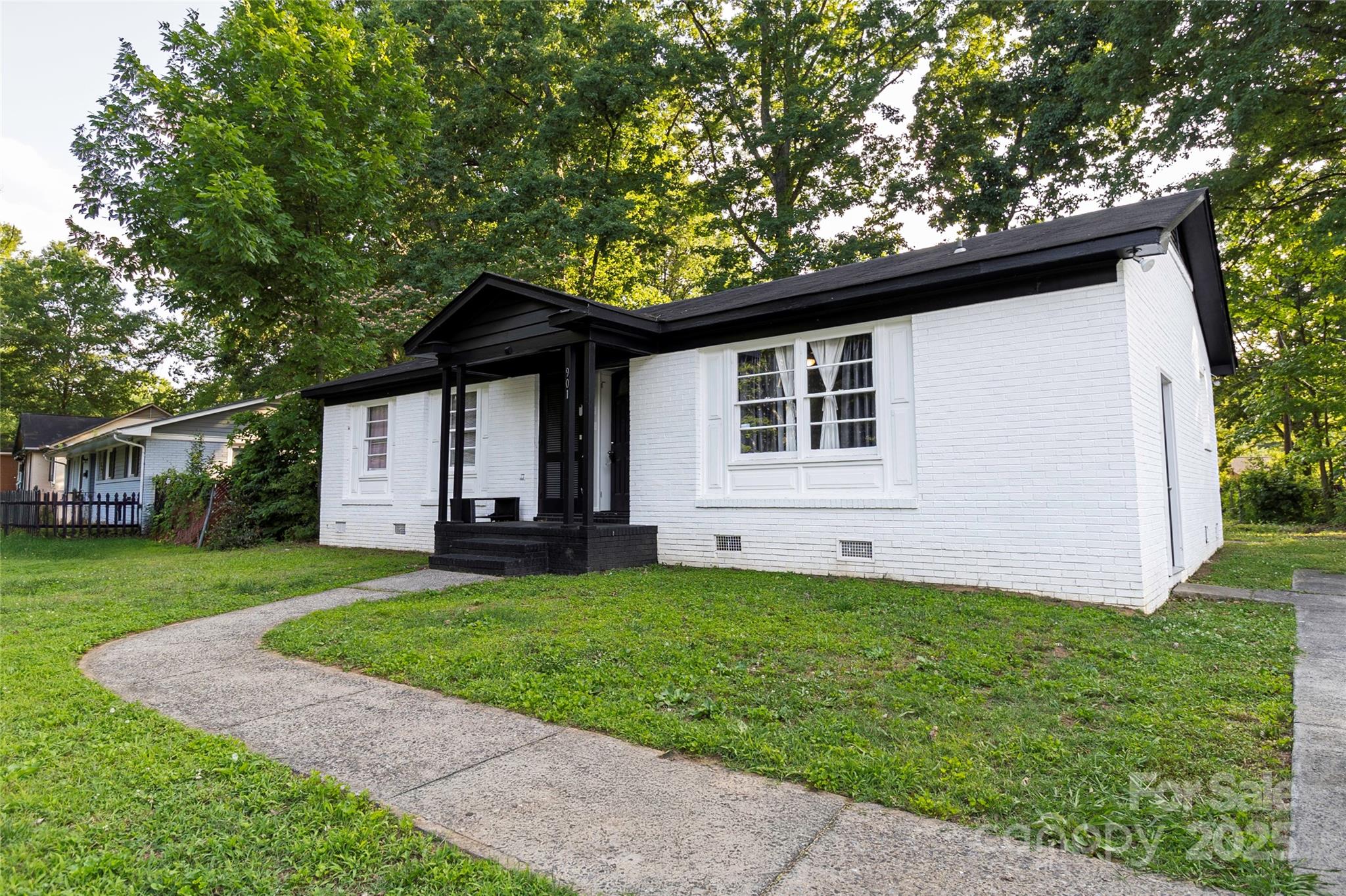 901 Echo Glen Road