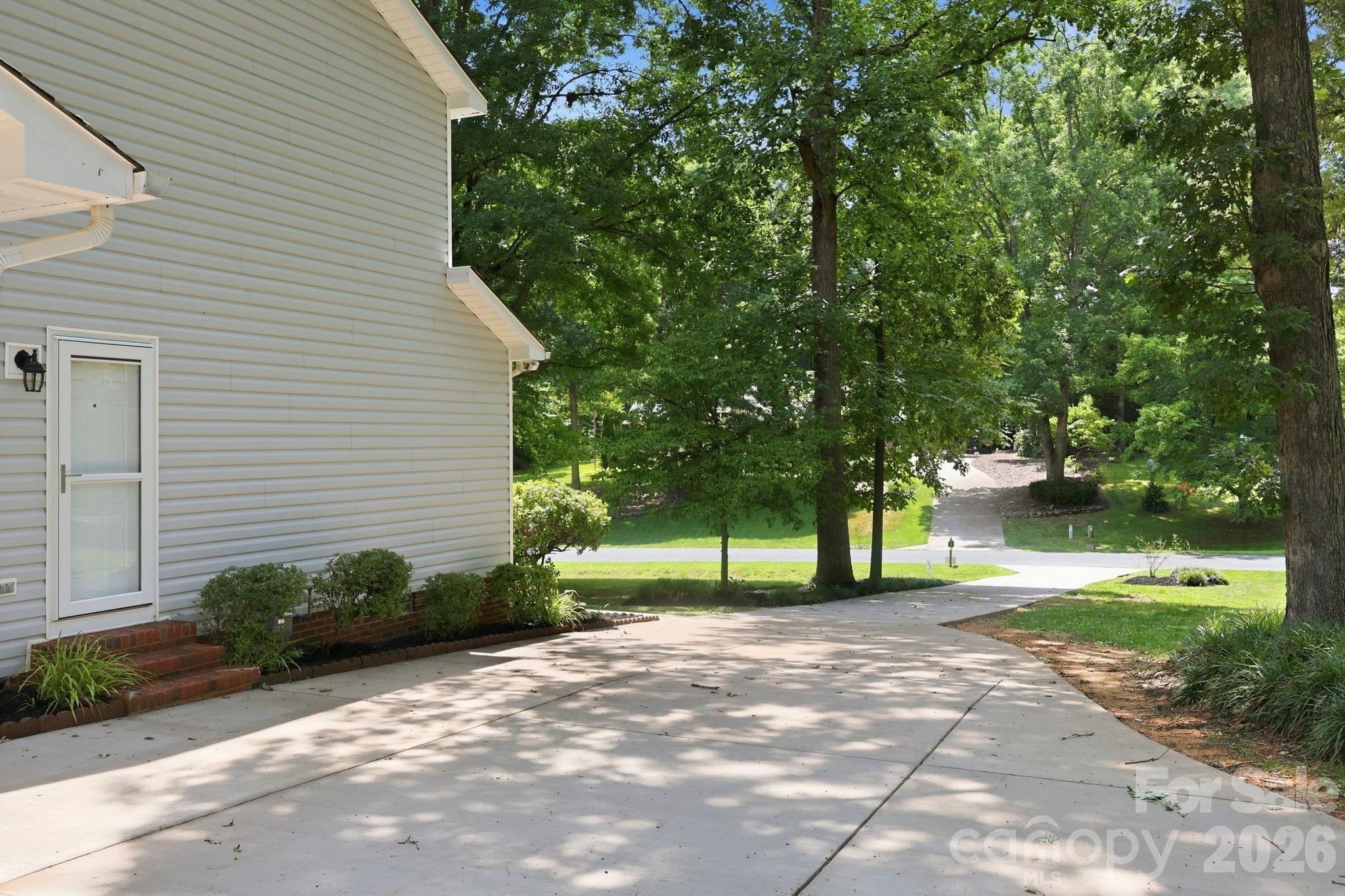 630 Timberlane Trail