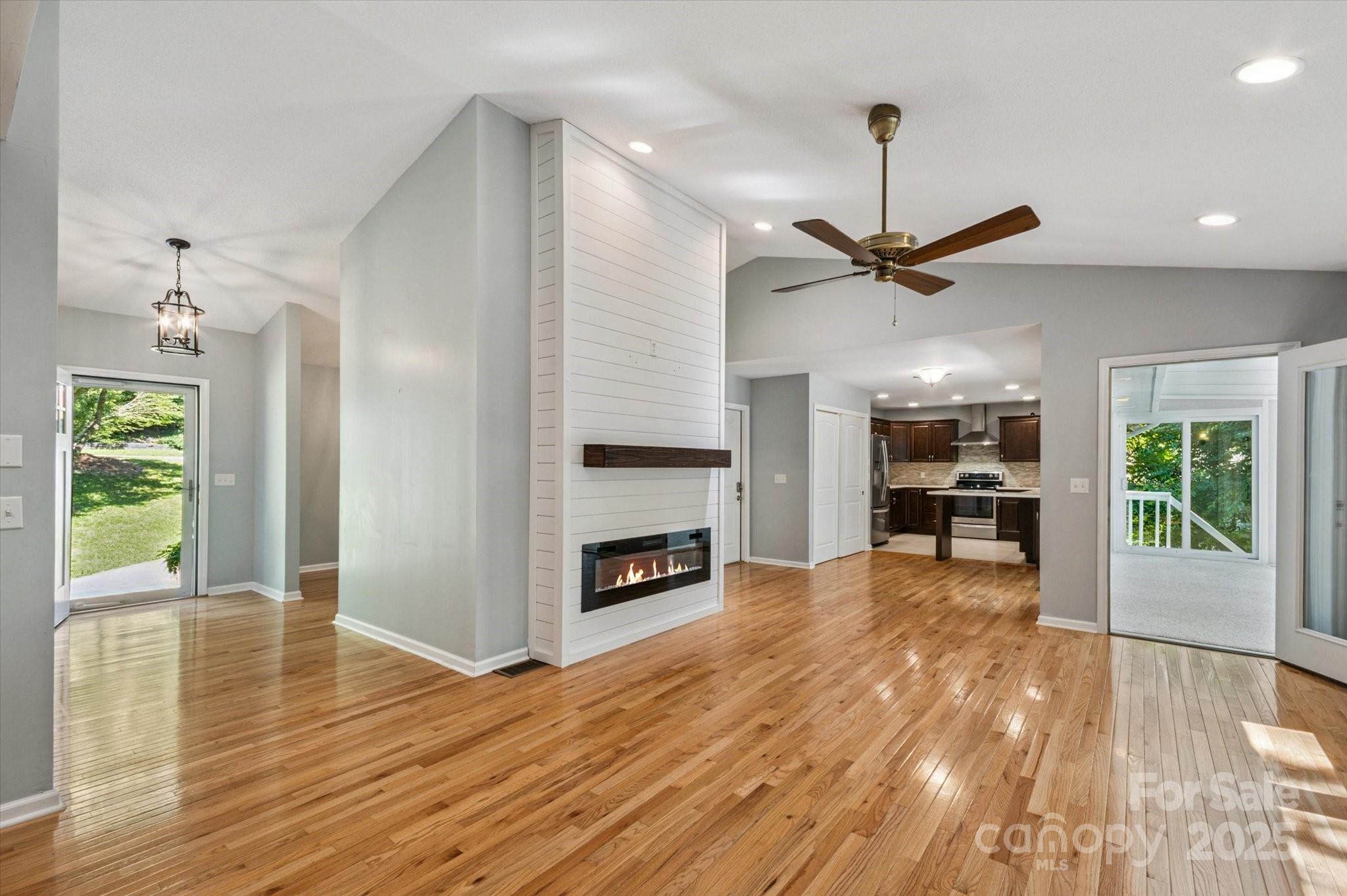 Dellwood - Residential