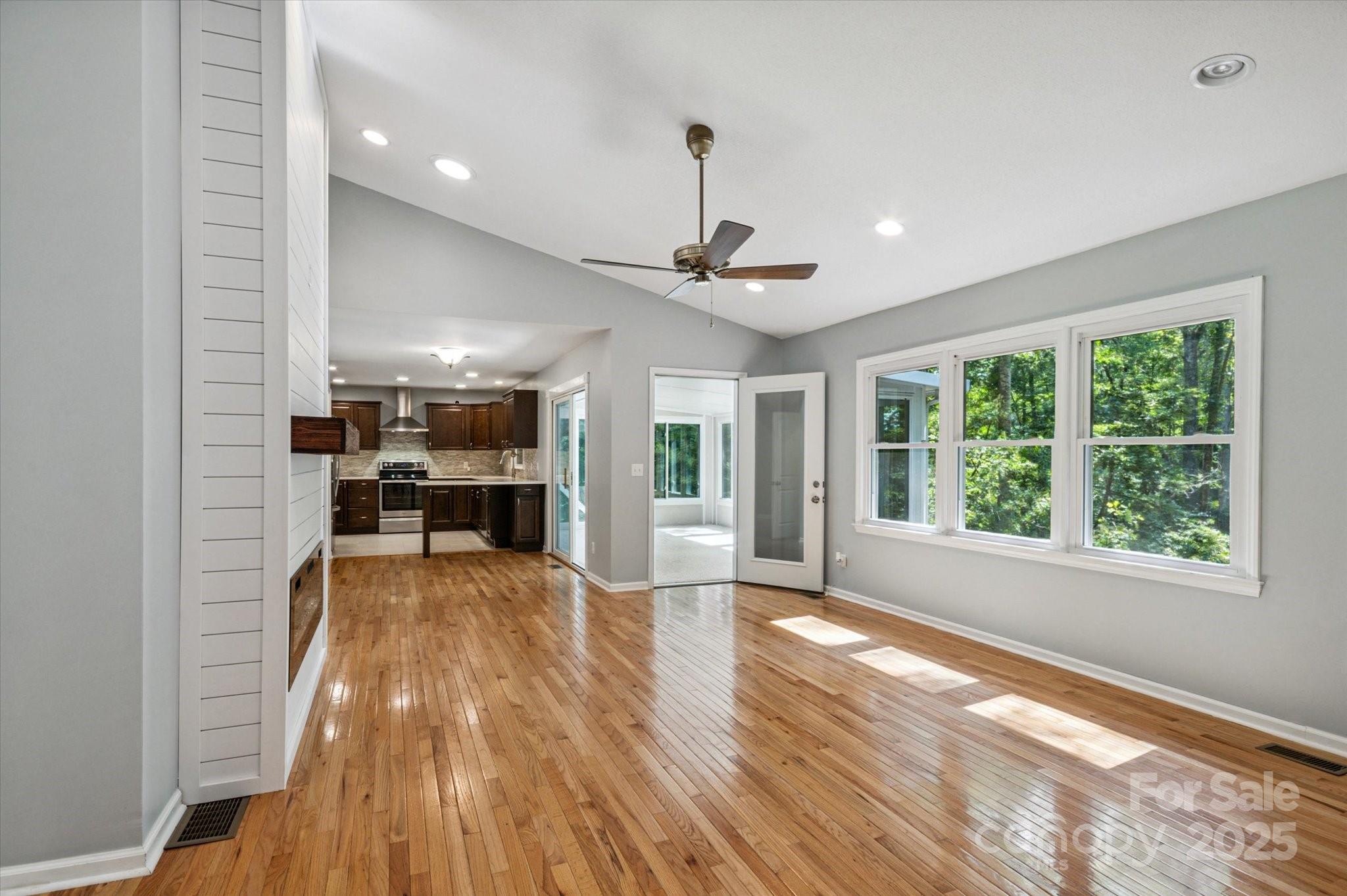 Dellwood - Residential