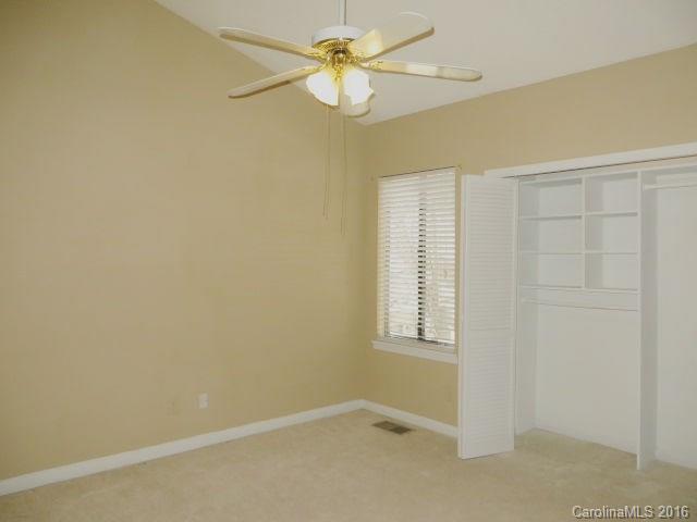 River Hills - Residential Lease