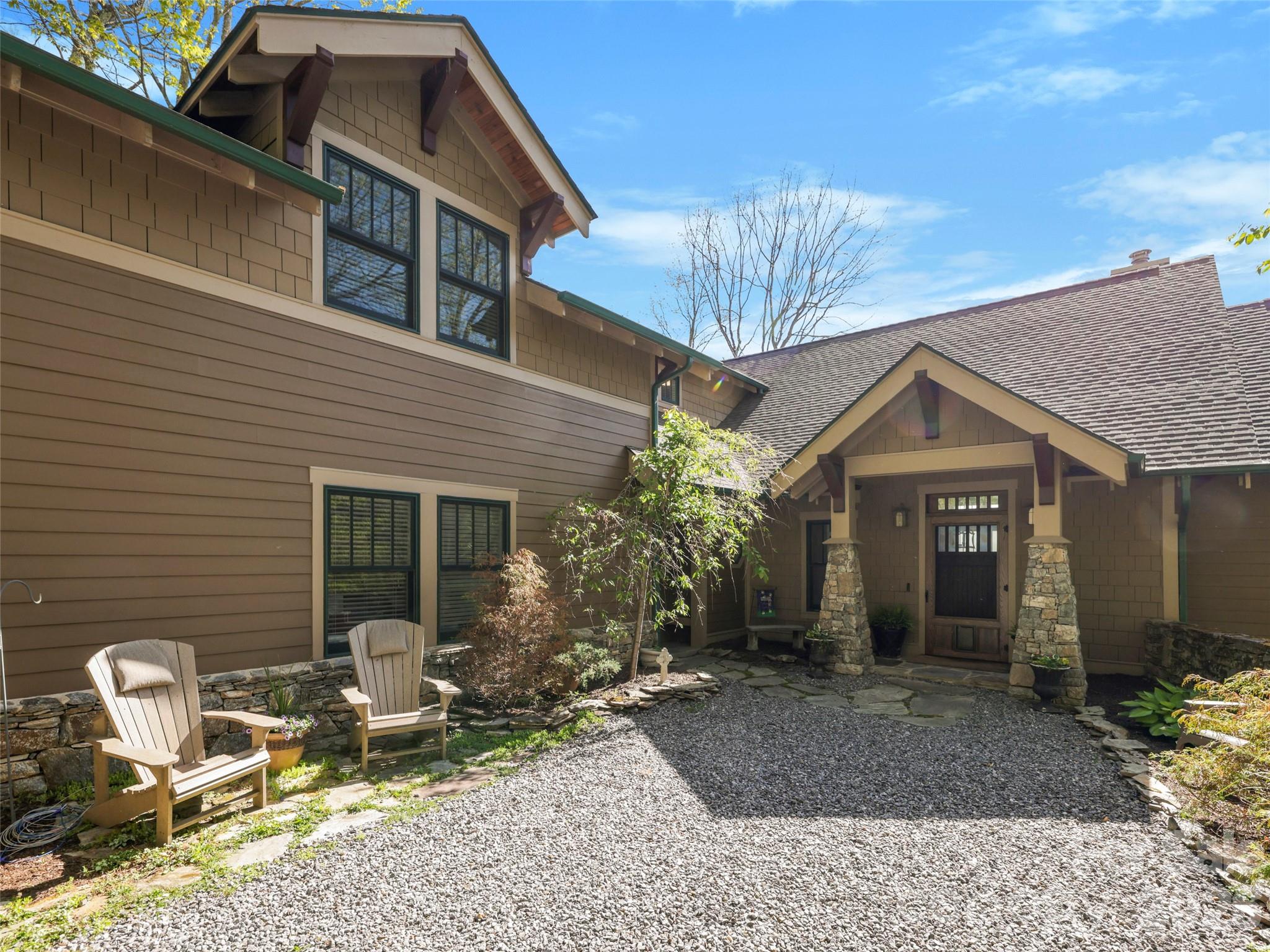 110 Soaring Mountain Drive